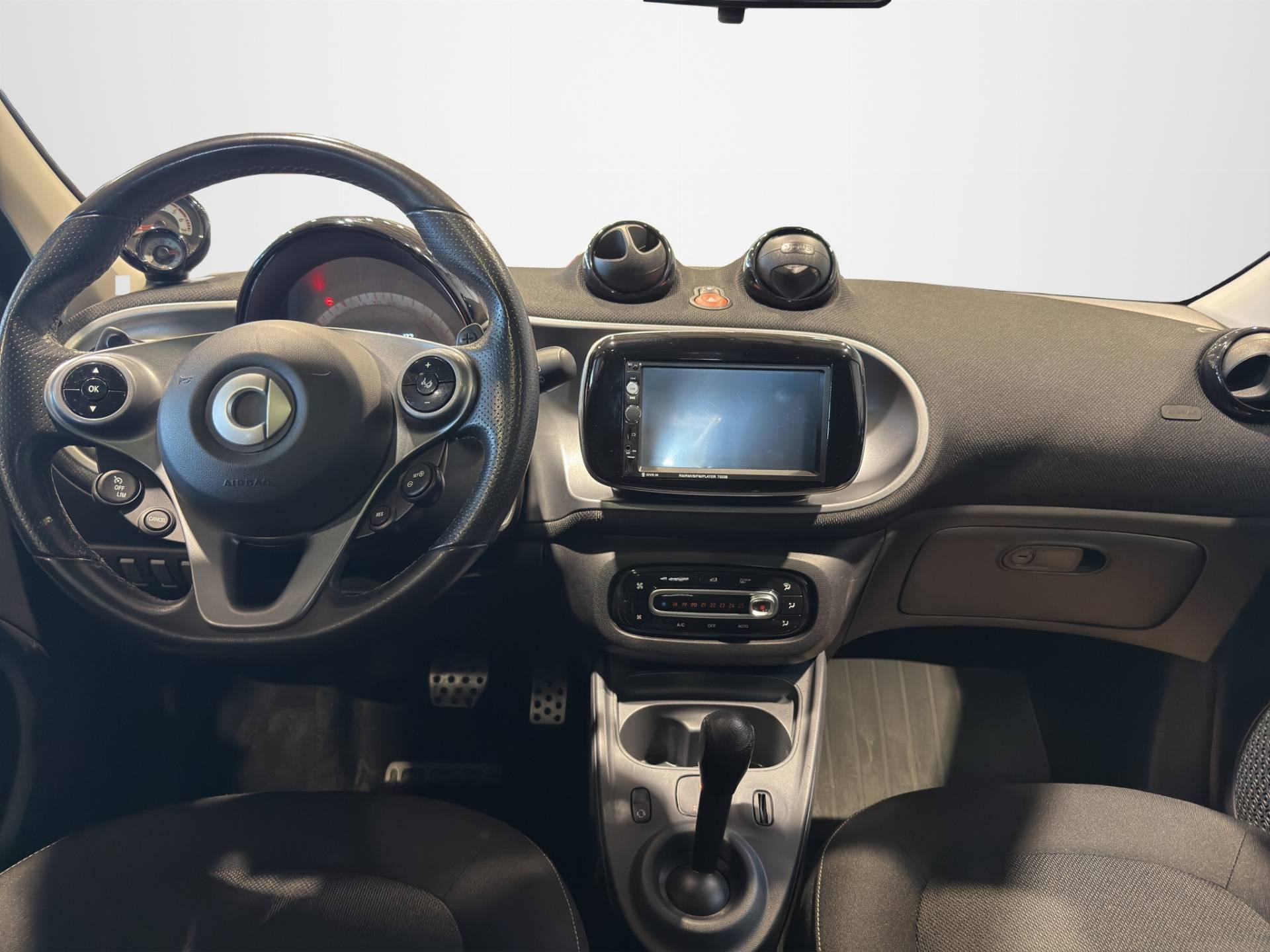 SMART Forfour Forfour 1.0 Passion 71cv twinamic my18 usata in pronta consegna - Brandini