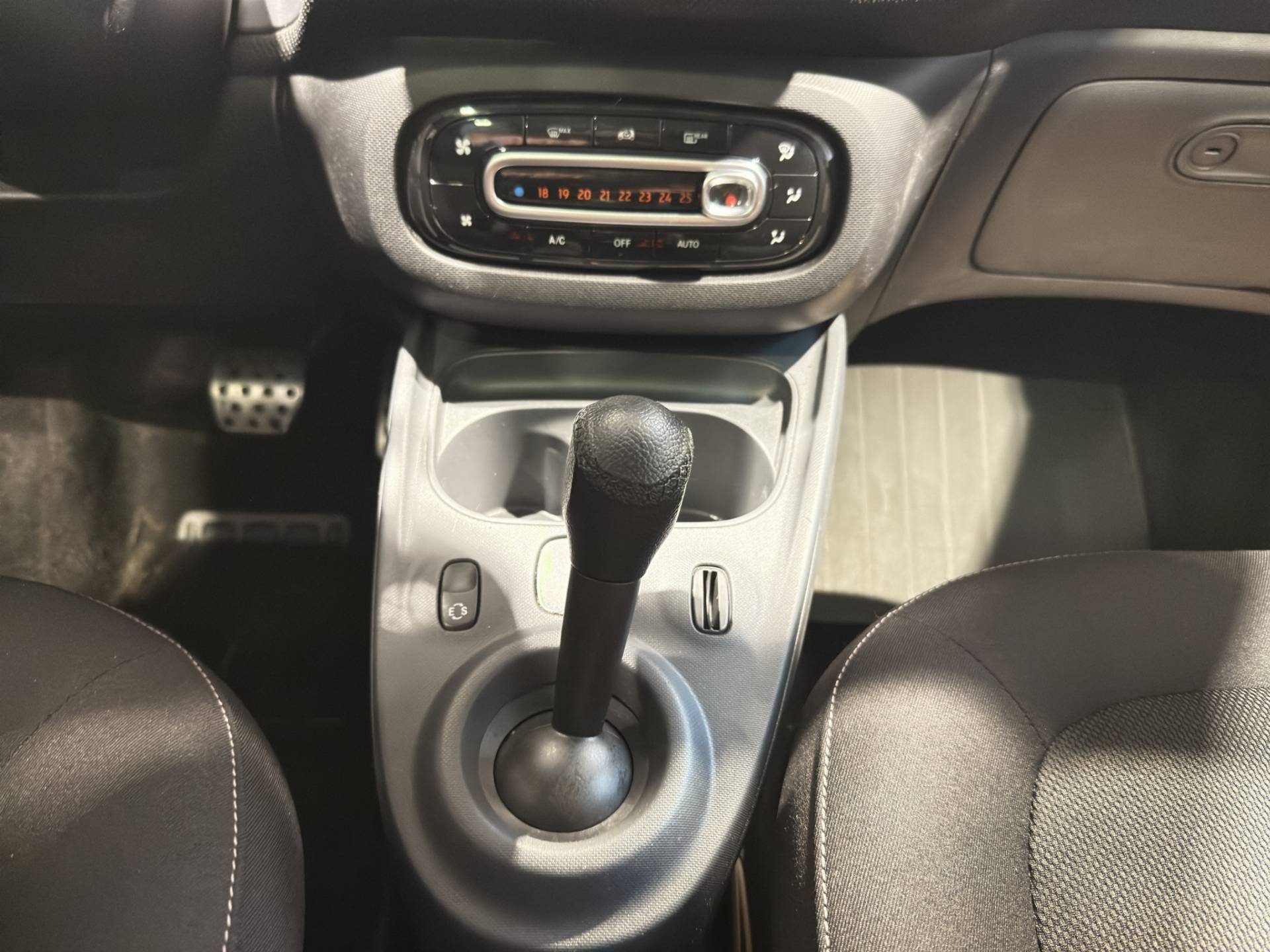 SMART Forfour Forfour 1.0 Passion 71cv twinamic my18 usata in pronta consegna - Brandini