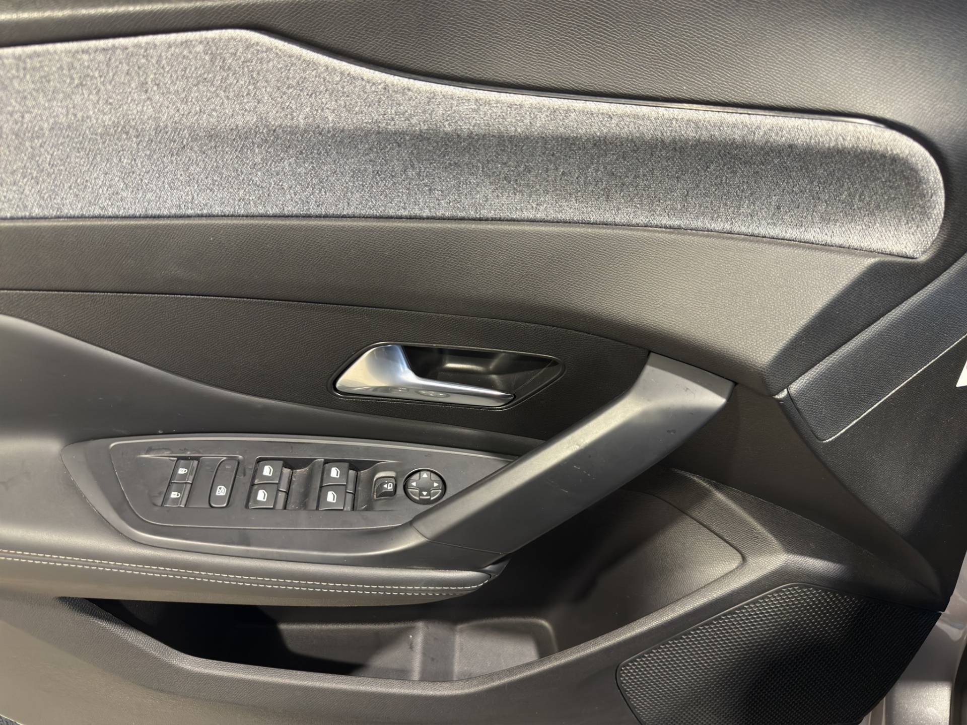 PEUGEOT 308 308 1.2 puretech t Allure Pack s&s 130cv usata in pronta consegna - Brandini