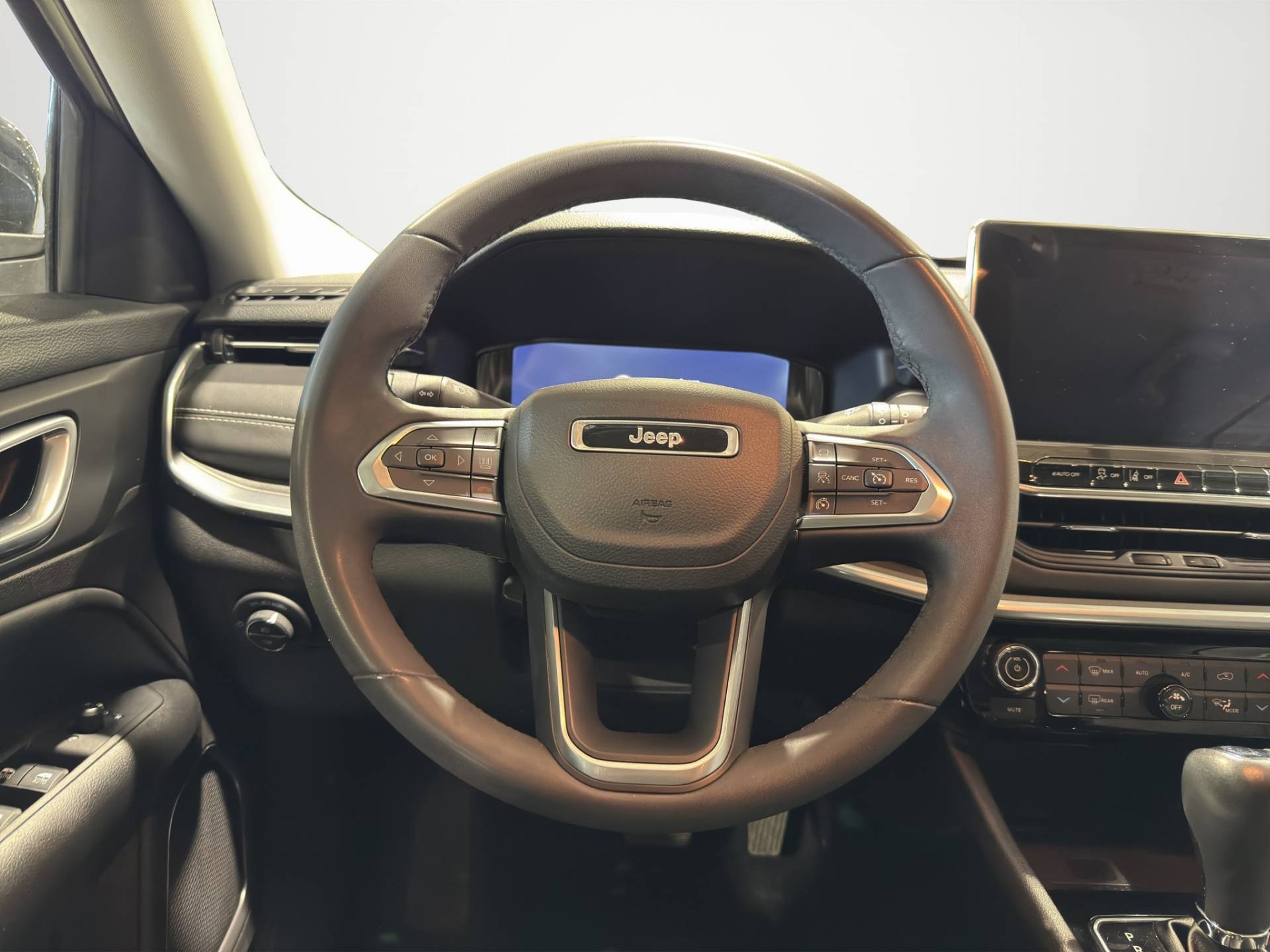 Auto Venduta - JEEP Compass Compass 1.5 turbo t4 mhev Limited 2wd 130cv dct usata in pronta consegna - Brandini