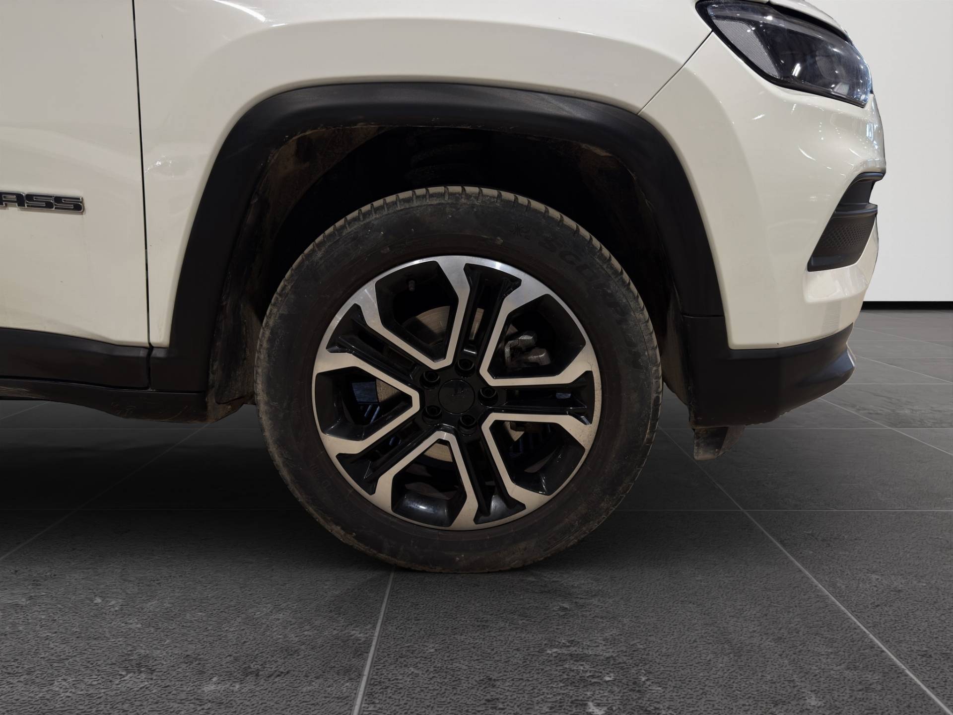 Auto Venduta - JEEP Compass Compass 1.5 turbo t4 mhev Limited 2wd 130cv dct usata in pronta consegna - Brandini