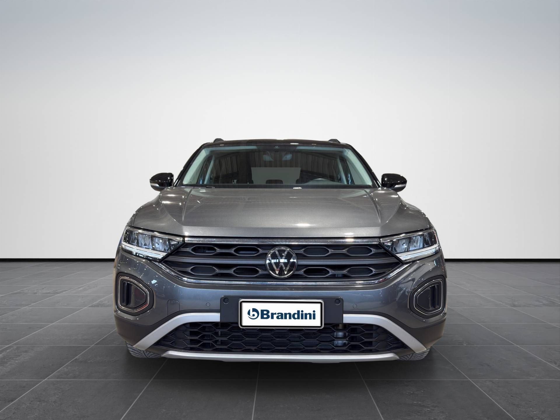 VOLKSWAGEN T-Roc T-Roc 2.0 tdi scr Life 115cv usata in pronta consegna - Brandini
