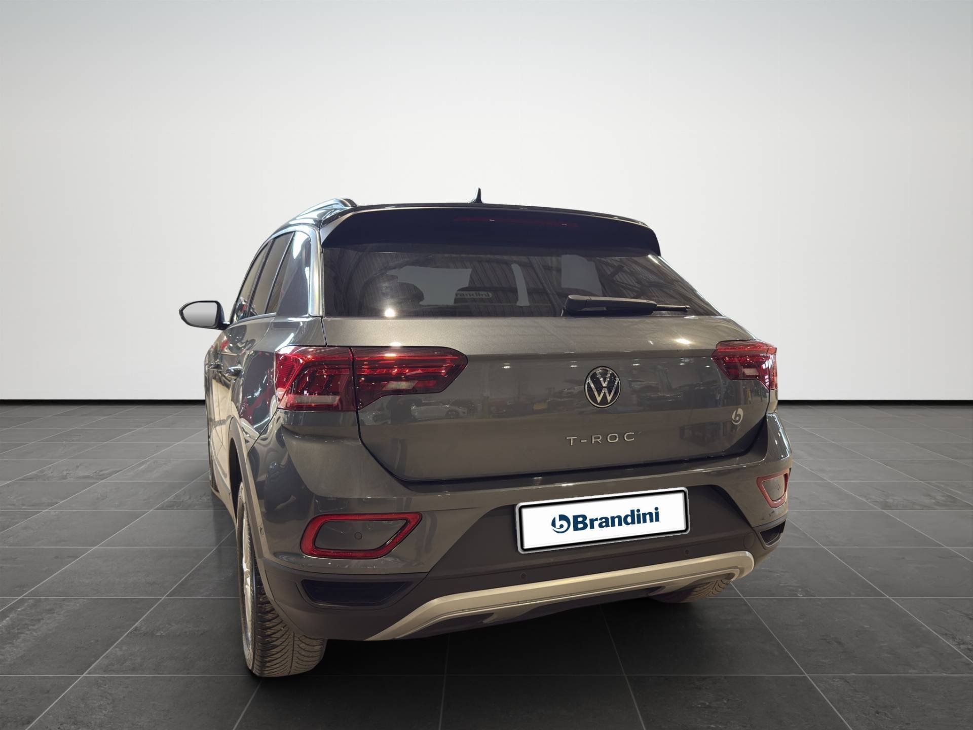 VOLKSWAGEN T-Roc T-Roc 2.0 tdi scr Life 115cv usata in pronta consegna - Brandini