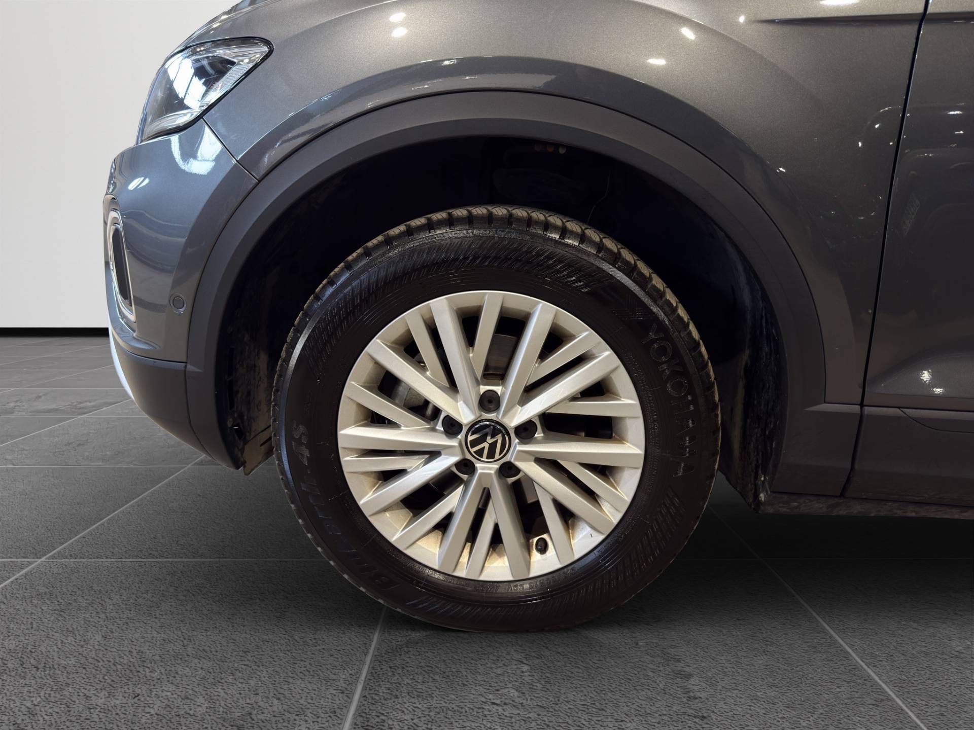 VOLKSWAGEN T-Roc T-Roc 2.0 tdi scr Life 115cv usata in pronta consegna - Brandini
