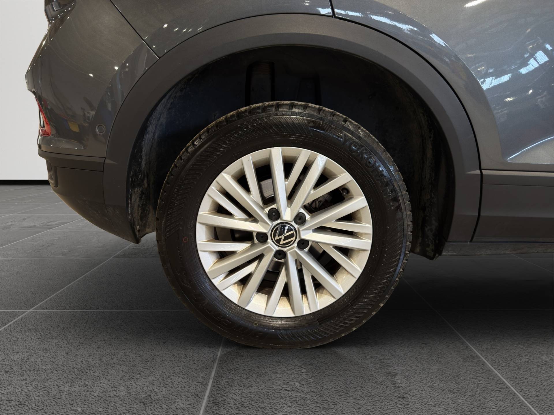 VOLKSWAGEN T-Roc T-Roc 2.0 tdi scr Life 115cv usata in pronta consegna - Brandini