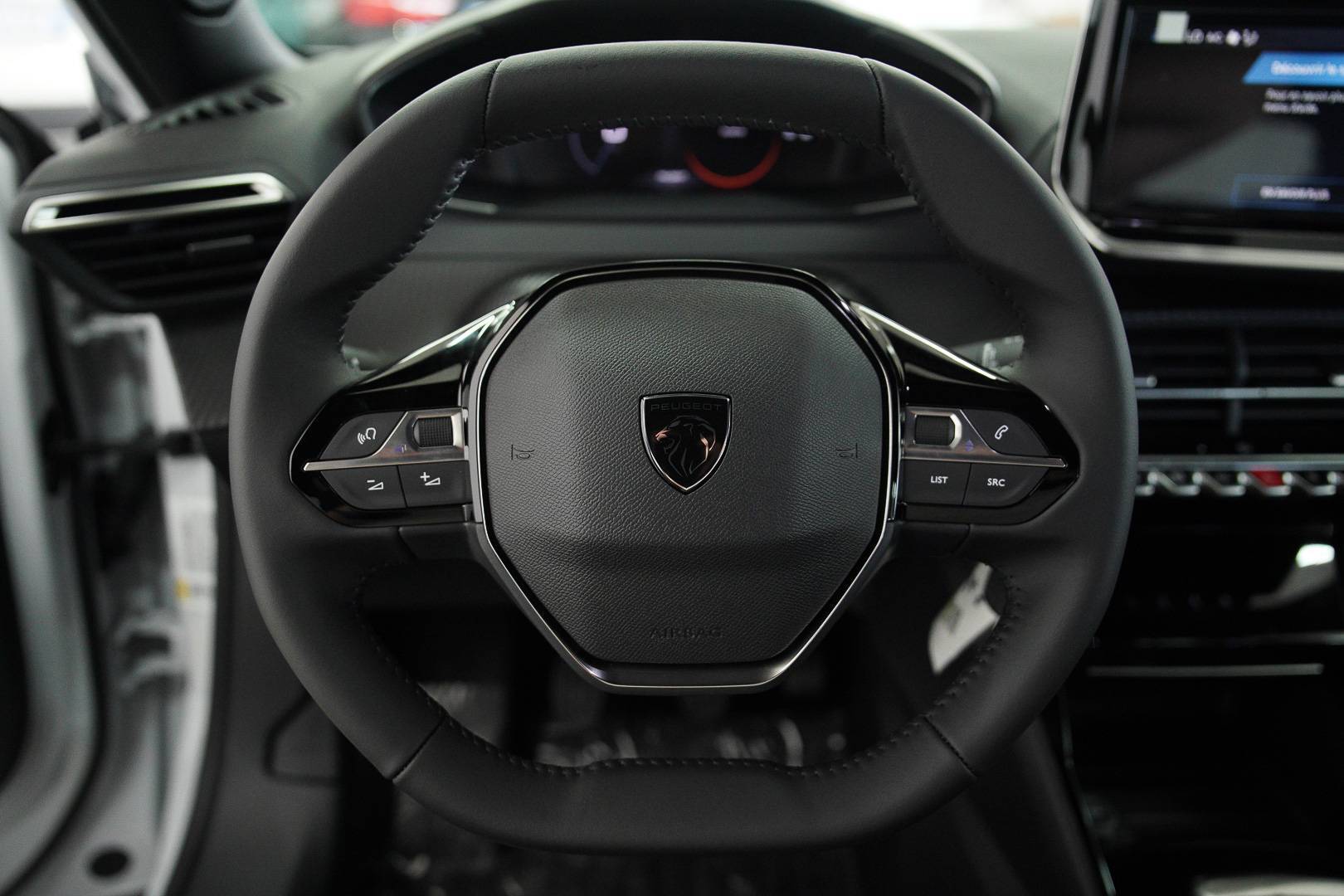 PEUGEOT 2008 2008 1.2 puretech Allure s&s 100cv usata in pronta consegna - Brandini