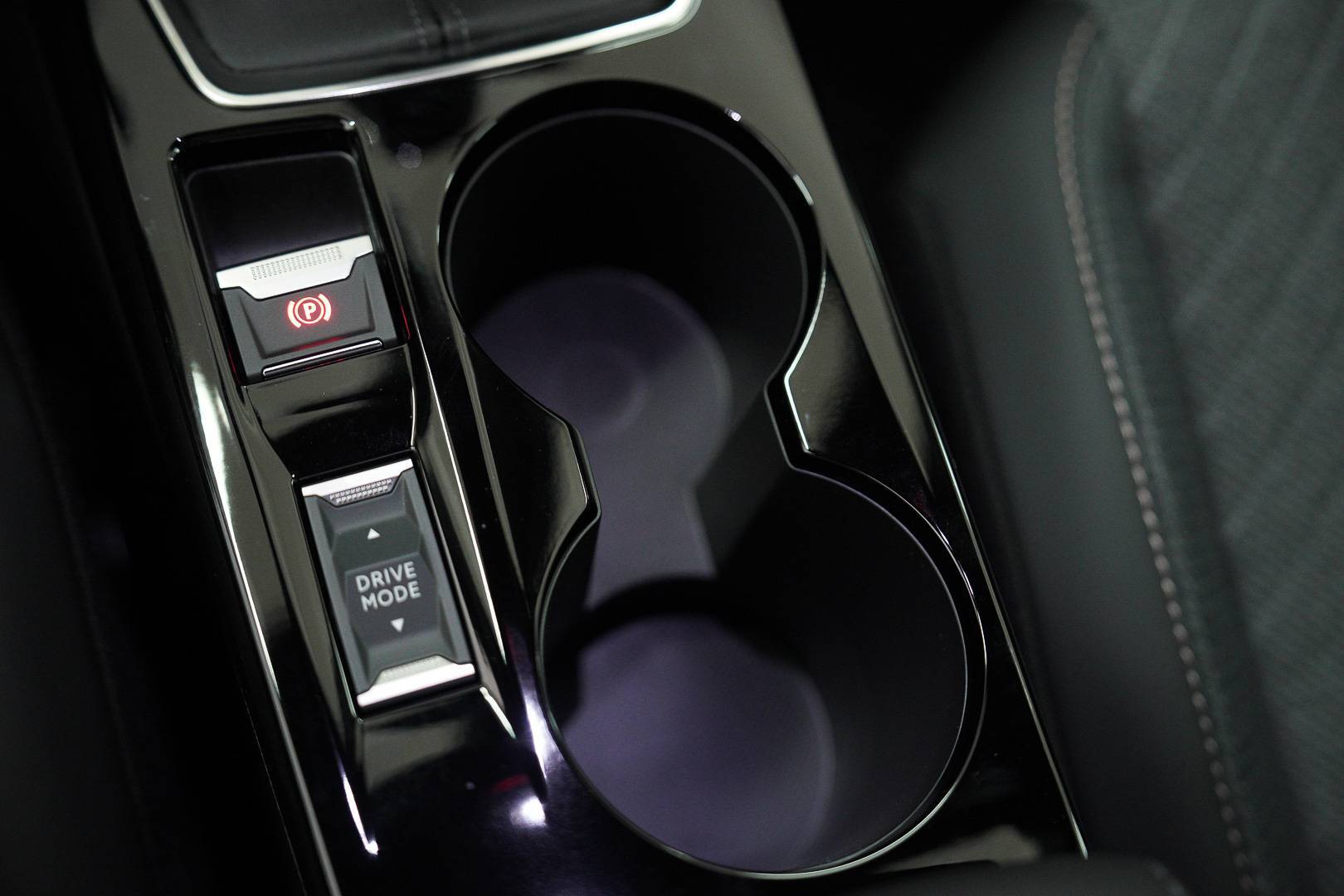 PEUGEOT 2008 2008 1.2 puretech Allure s&s 100cv usata in pronta consegna - Brandini