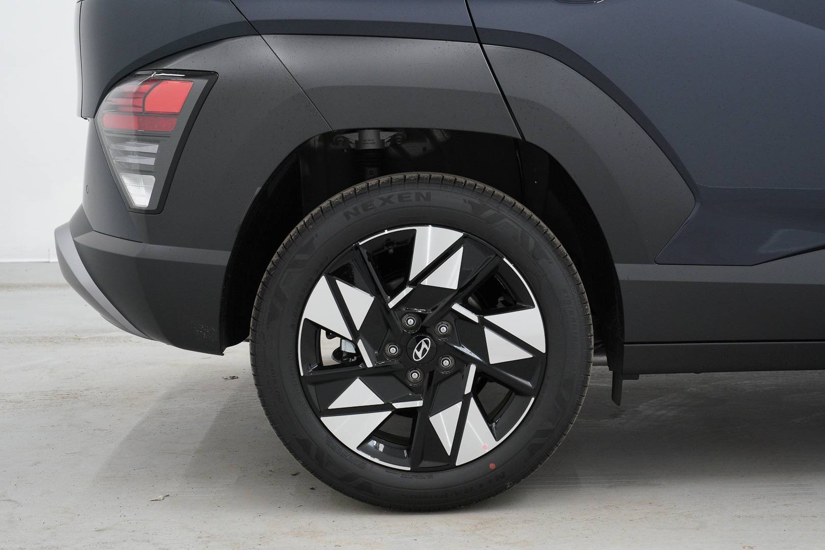 Auto Venduta - HYUNDAI Kona Kona 1.6 gdi hev Business Advanced Pack 2wd 138cv dct usata in pronta consegna - Brandini