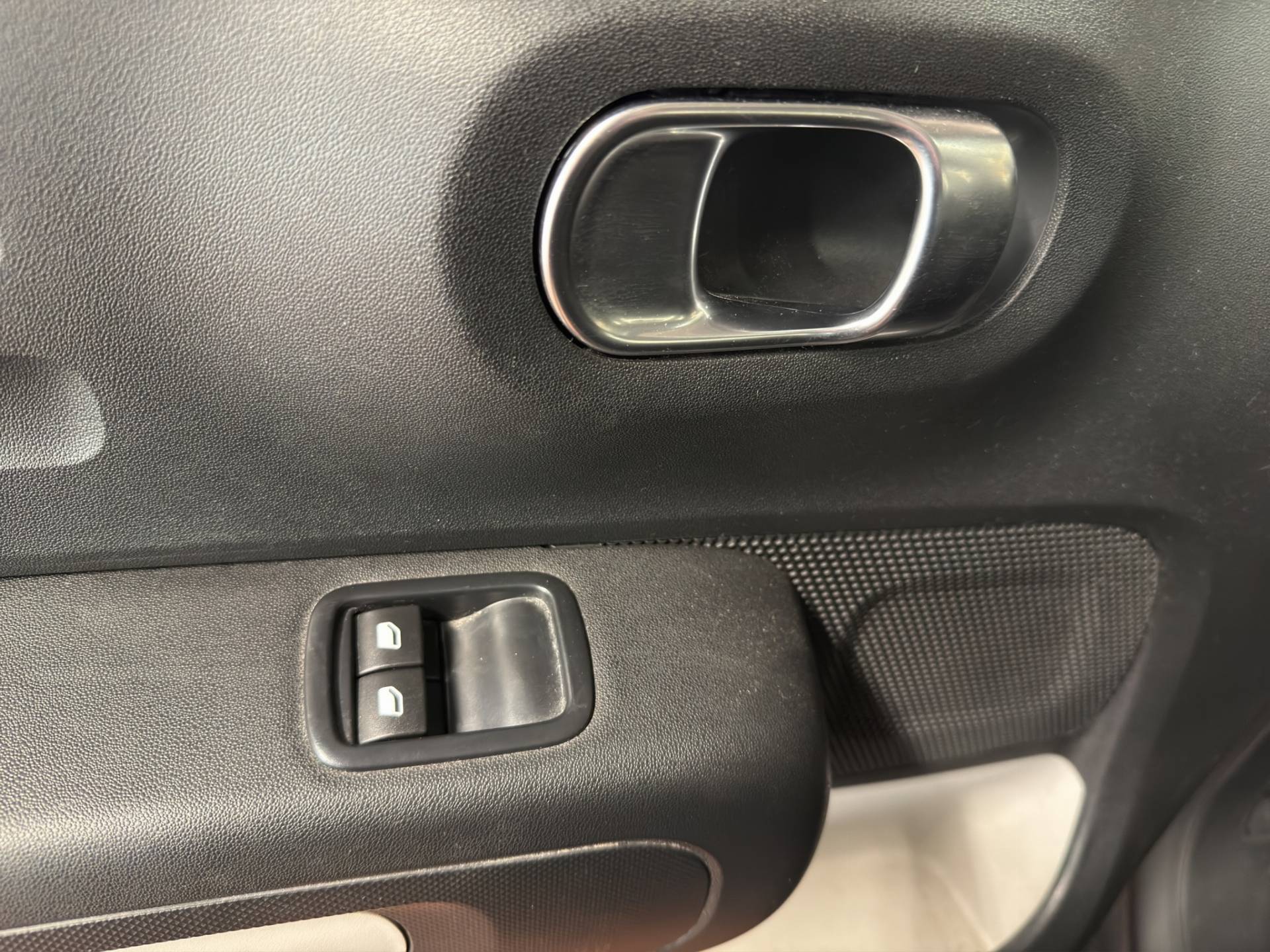 Auto Venduta - CITROEN C3 C3 1.2 puretech Feel s&s 83cv usata in pronta consegna - Brandini