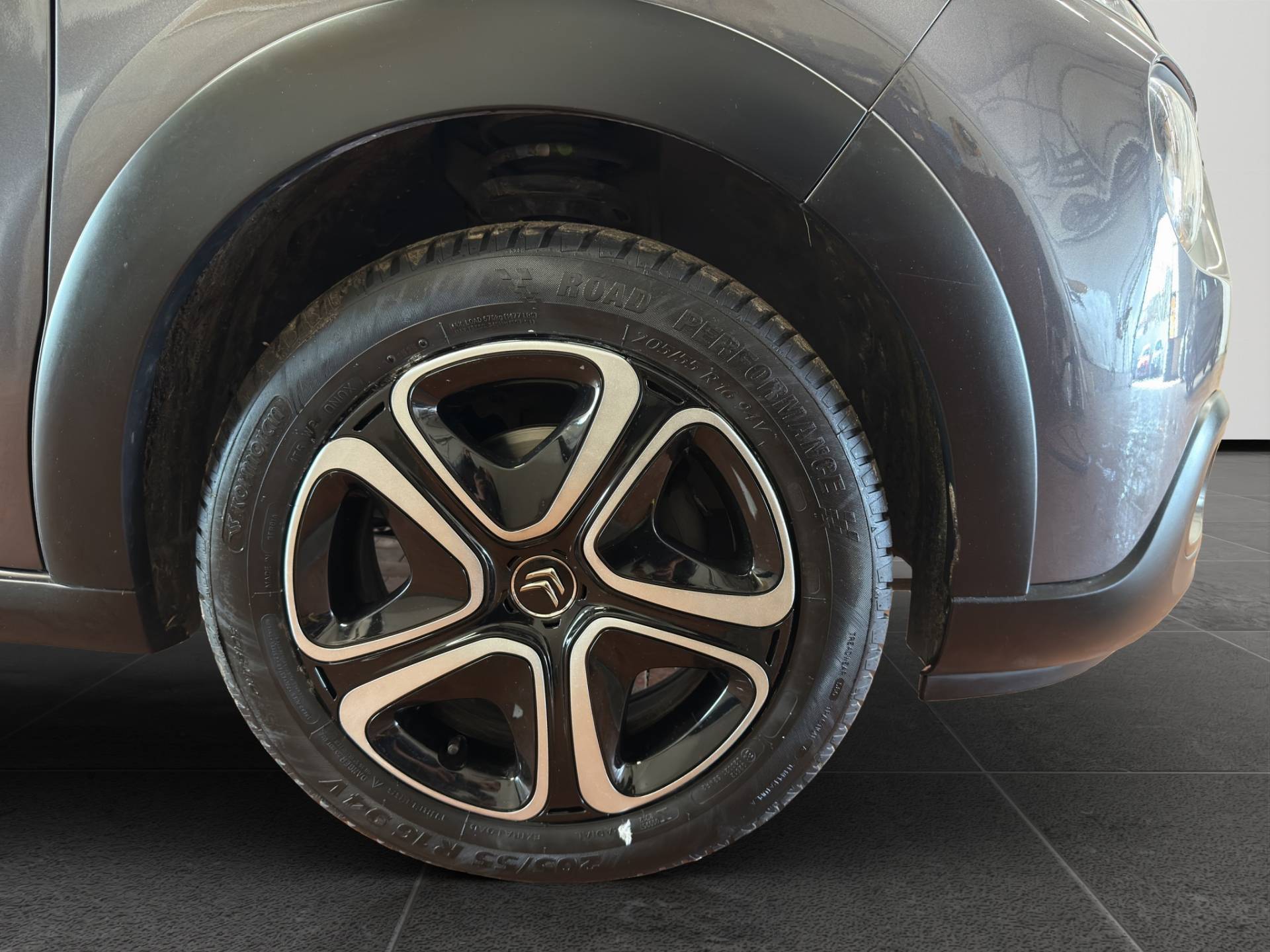 Auto Venduta - CITROEN C3 C3 1.2 puretech Feel s&s 83cv usata in pronta consegna - Brandini