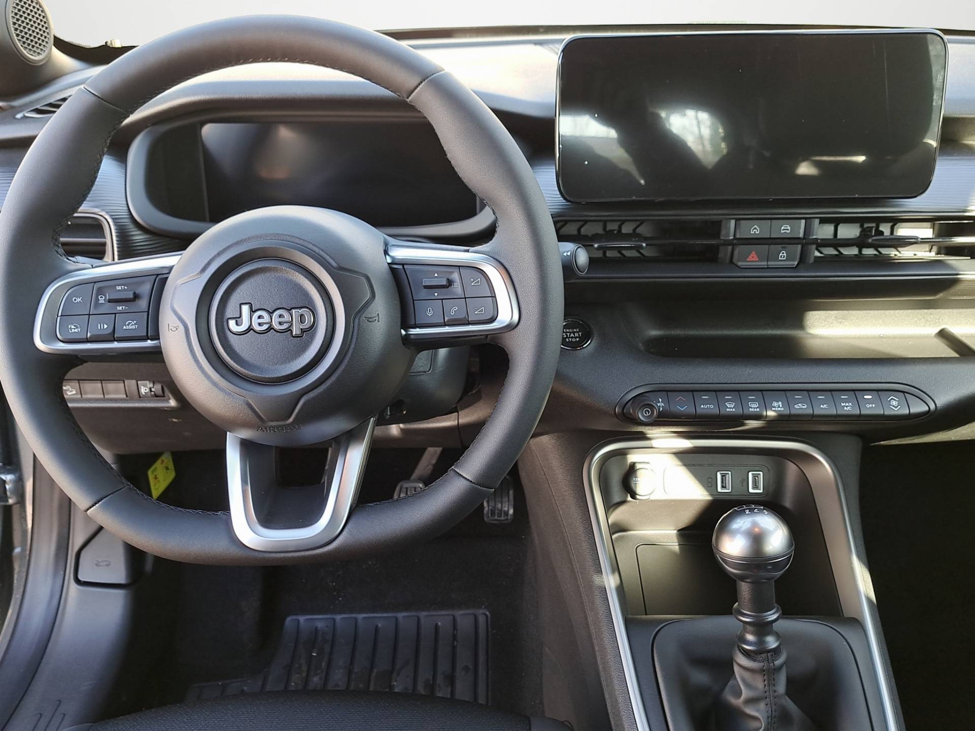 JEEP Avenger Avenger 1.2 turbo Altitude fwd 100cv usata in pronta consegna - Brandini