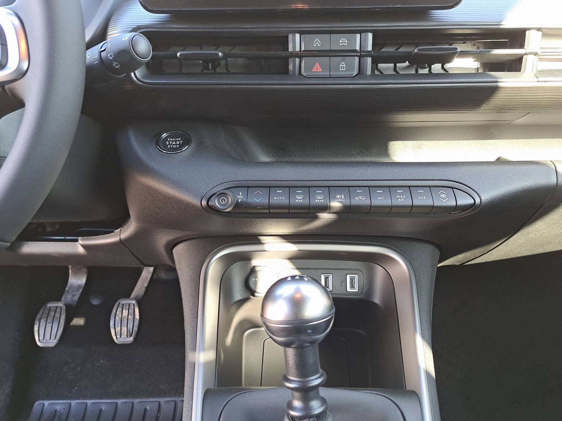 JEEP Avenger Avenger 1.2 turbo Altitude fwd 100cv usata in pronta consegna - Brandini