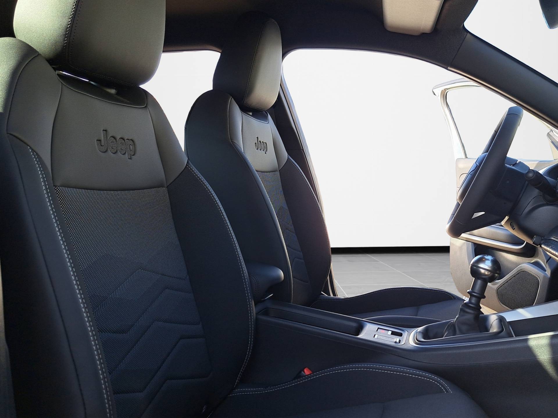 JEEP Avenger Avenger 1.2 turbo Altitude fwd 100cv usata in pronta consegna - Brandini