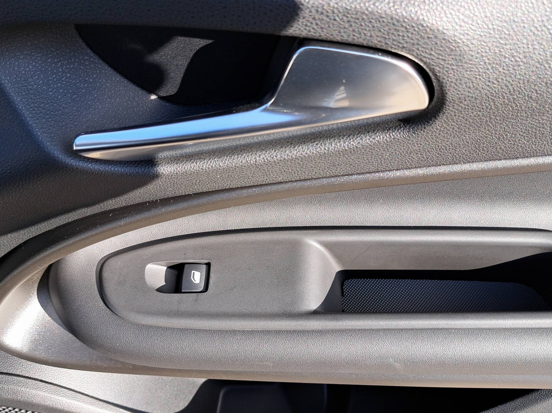 JEEP Avenger Avenger 1.2 turbo Altitude fwd 100cv usata in pronta consegna - Brandini