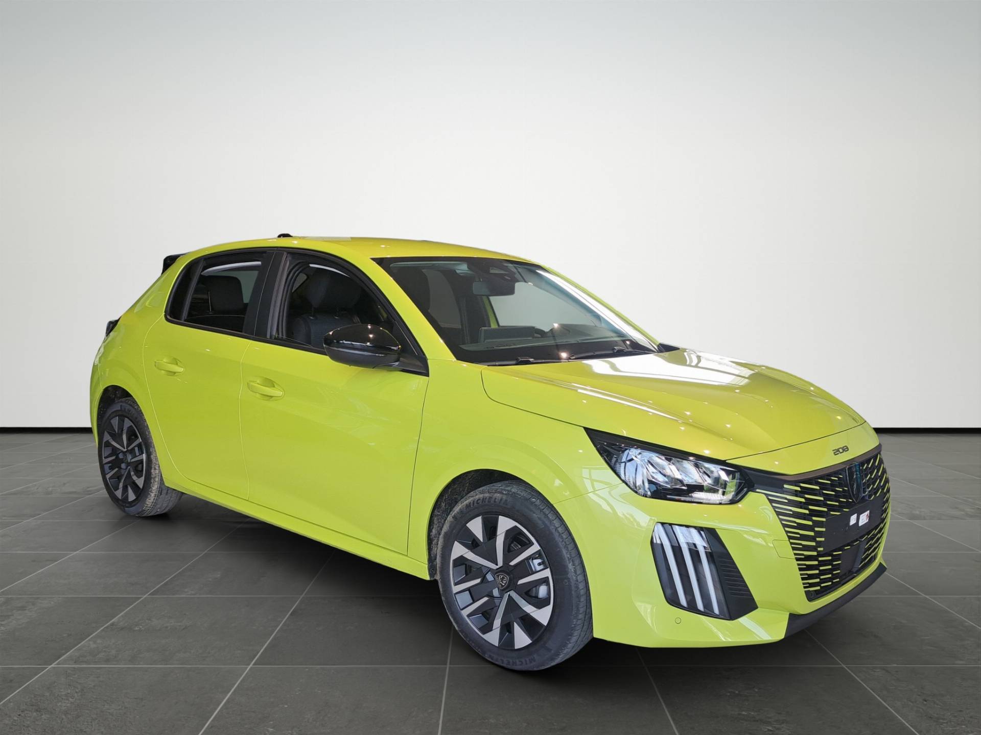 PEUGEOT 208 208 1.2 hybrid Business 110cv e-dcs 6 usata in pronta consegna - Brandini