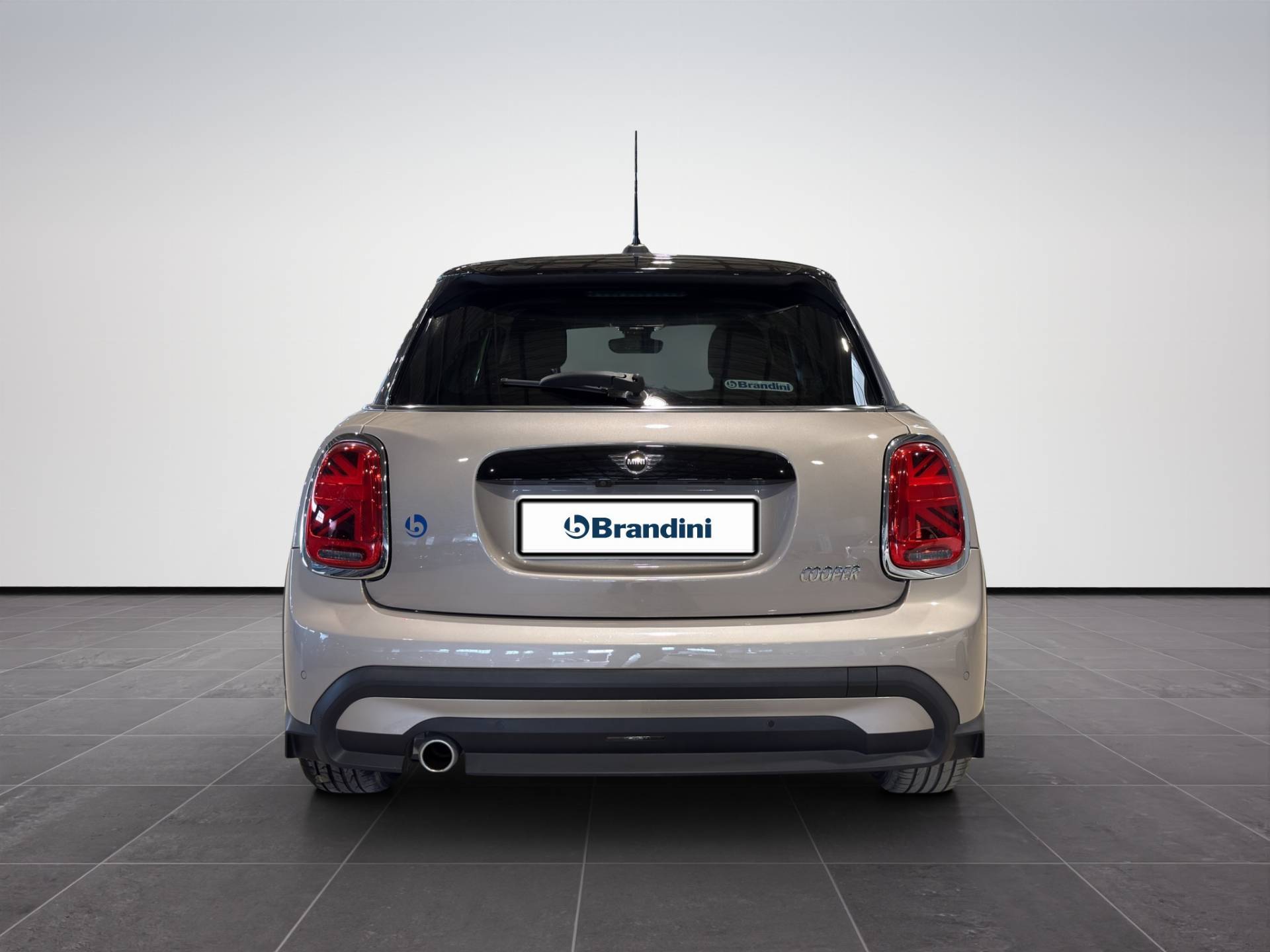 MINI Mini Mini 5p 1.5 Cooper Classic auto usata in pronta consegna - Brandini