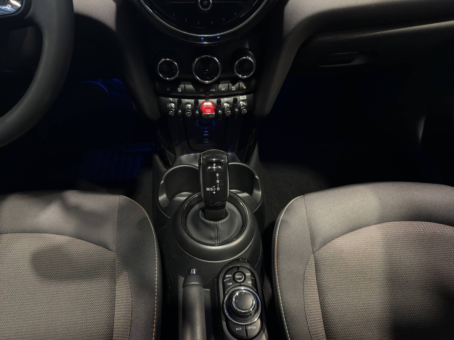 MINI Mini Mini 5p 1.5 Cooper Classic auto usata in pronta consegna - Brandini