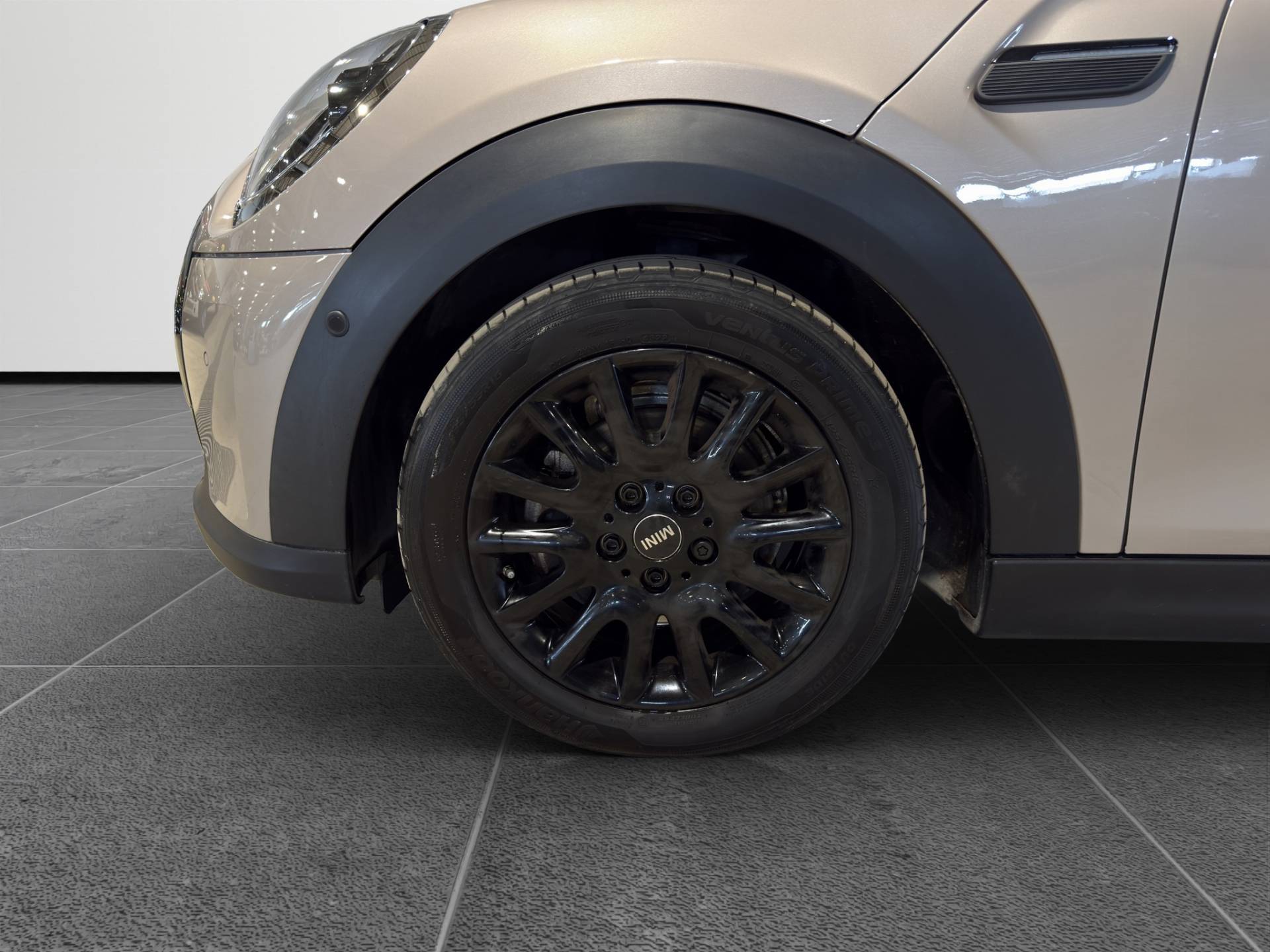 MINI Mini Mini 5p 1.5 Cooper Classic auto usata in pronta consegna - Brandini