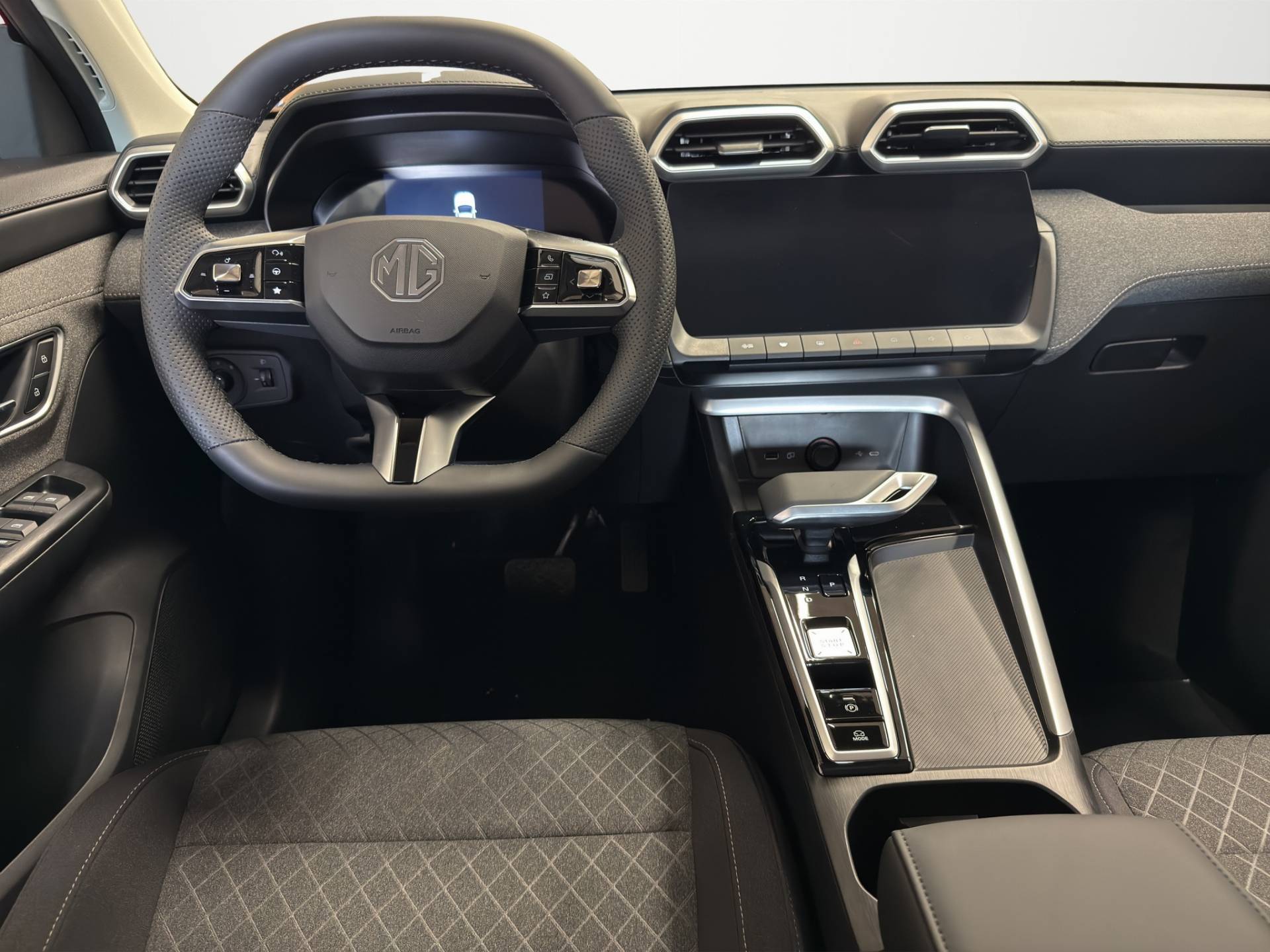 Auto Venduta - MG ZS ZS 1.5 hybrid+ Comfort auto usata in pronta consegna - Brandini