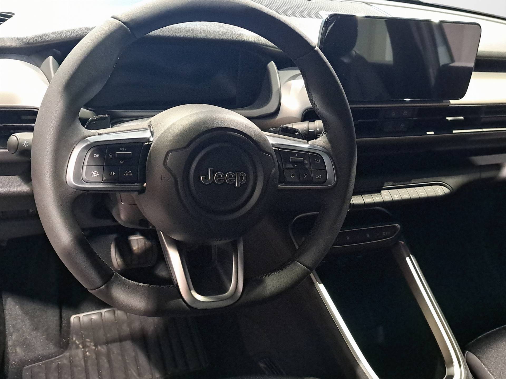 Auto Venduta - JEEP Avenger Avenger 1.2 turbo e-hybrid Altitude fwd 100cv edct6 usata in pronta consegna - Brandini