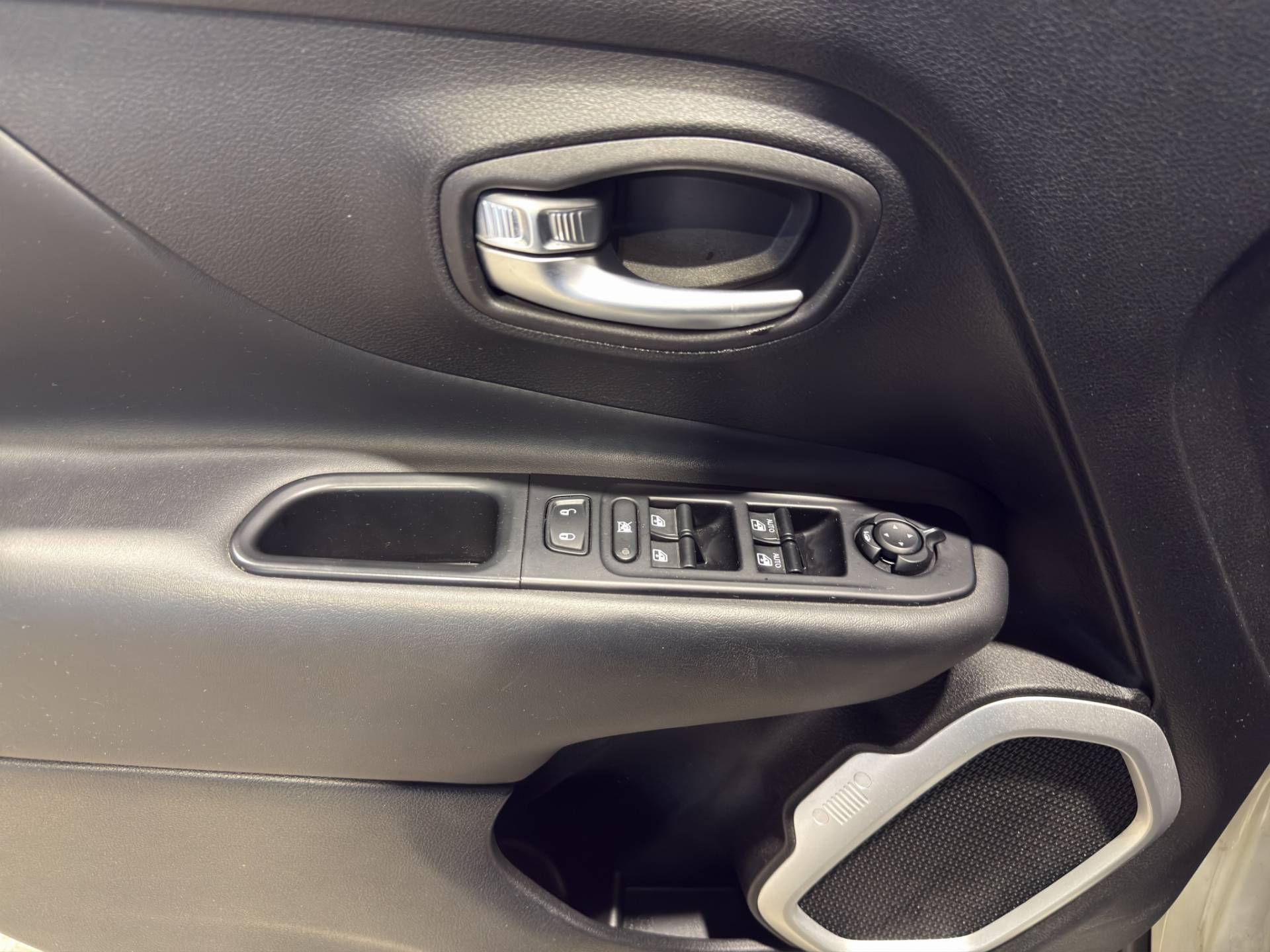 Auto Venduta - JEEP Renegade Renegade 1.6 mjt Limited fwd 120cv E6 usata in pronta consegna - Brandini