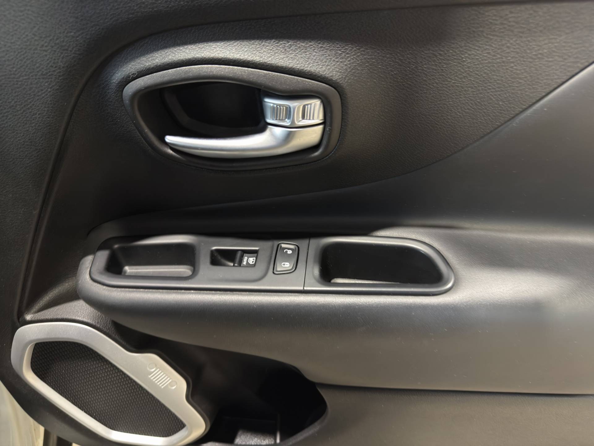 Auto Venduta - JEEP Renegade Renegade 1.6 mjt Limited fwd 120cv E6 usata in pronta consegna - Brandini