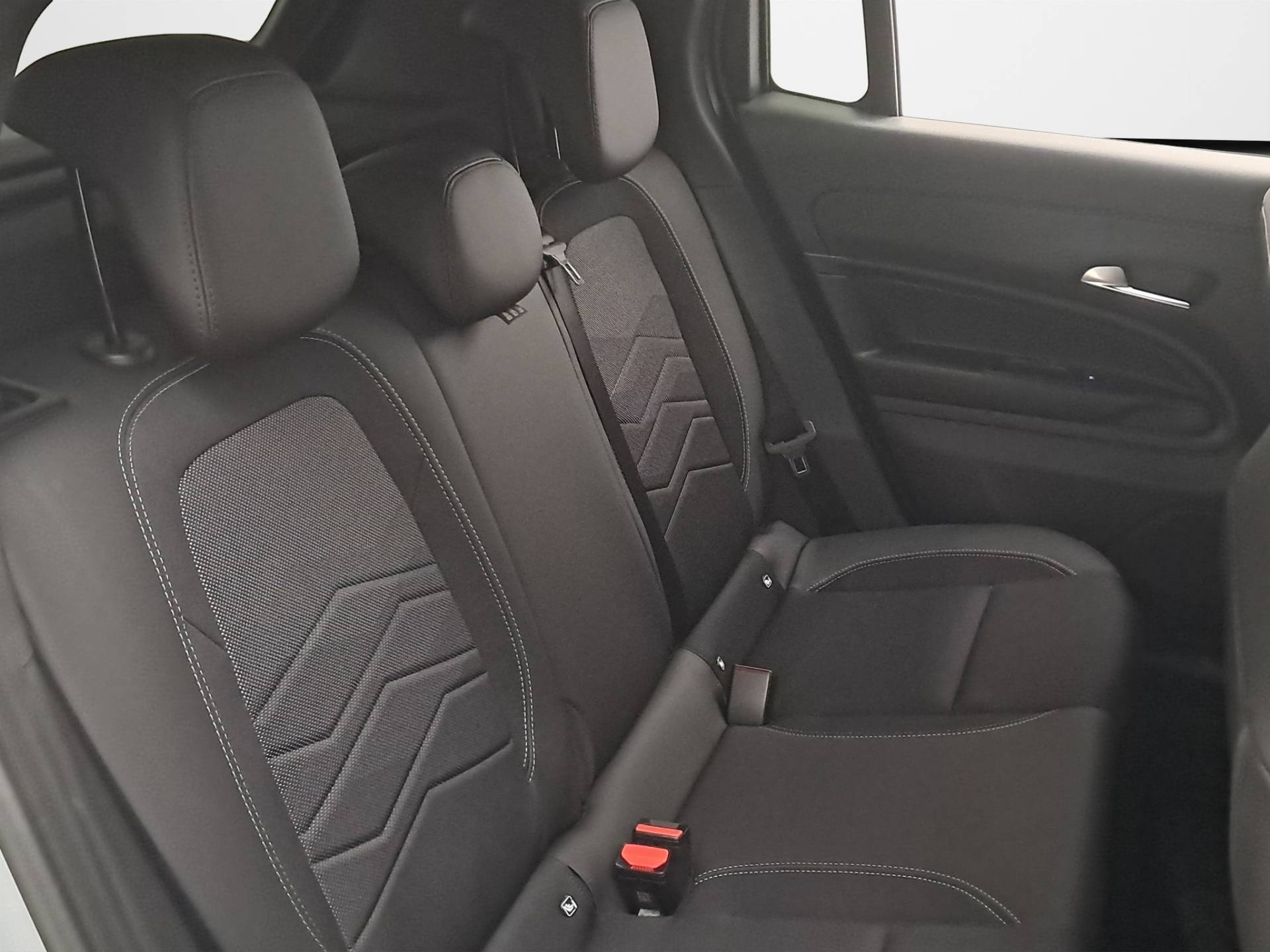 JEEP Avenger Avenger 1.2 turbo e-hybrid Summit fwd 100cv edct6 usata in pronta consegna - Brandini