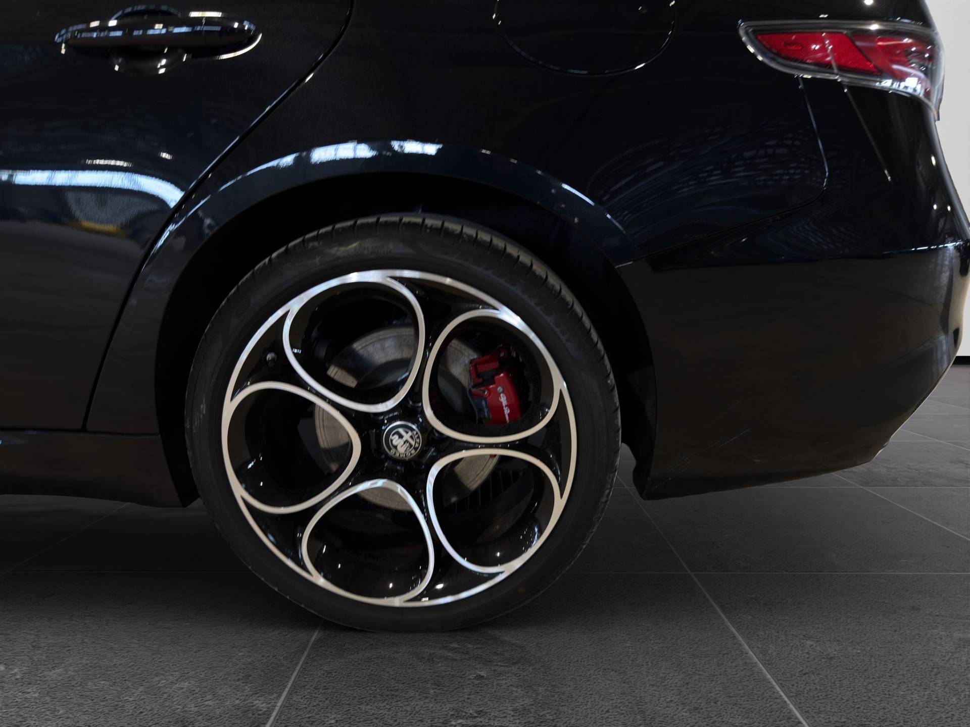 ALFA ROMEO GIULIA Giulia 2.2 t Veloce Q4 210cv auto usata in pronta consegna - Brandini