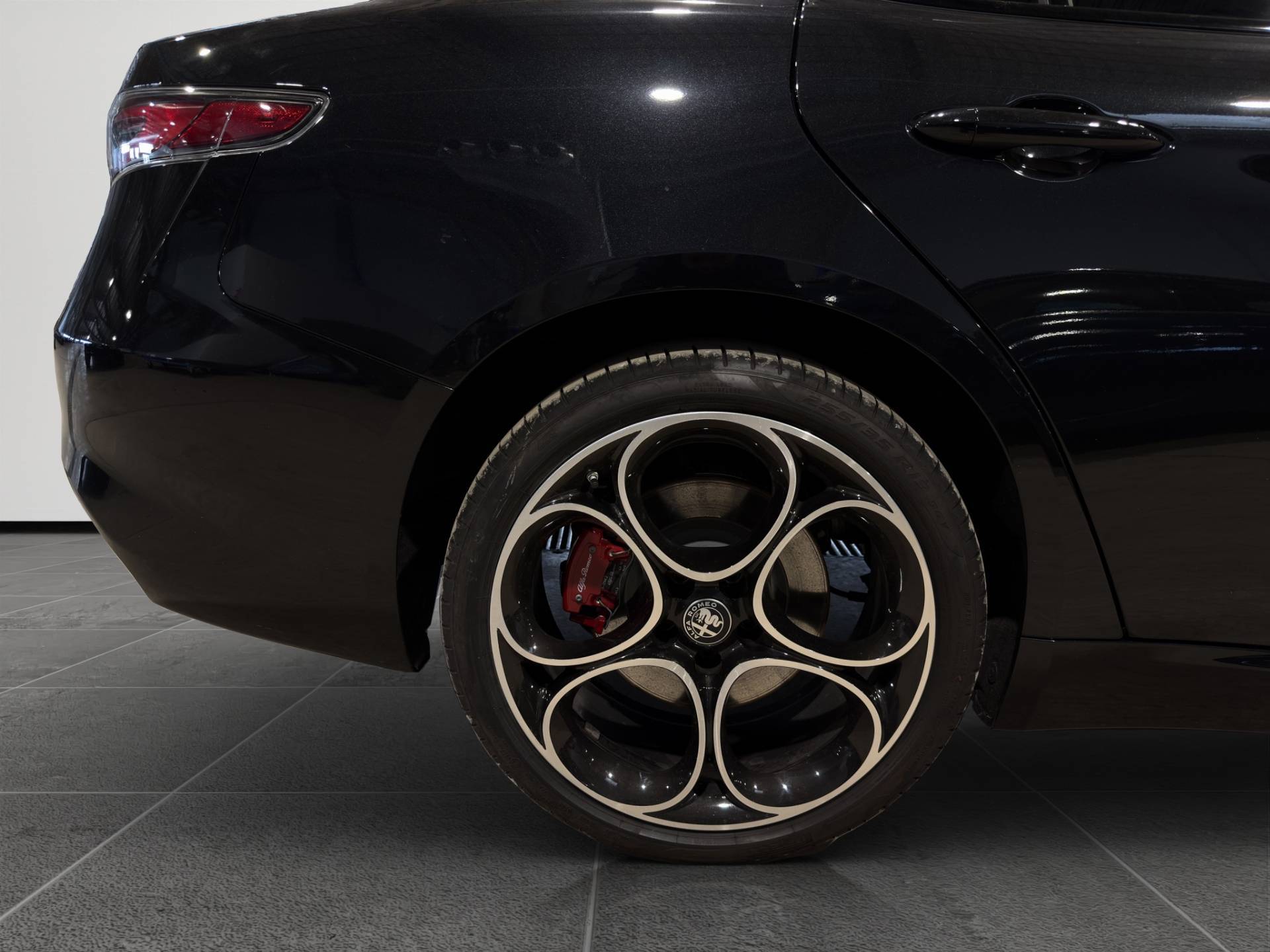 ALFA ROMEO GIULIA Giulia 2.2 t Veloce Q4 210cv auto usata in pronta consegna - Brandini