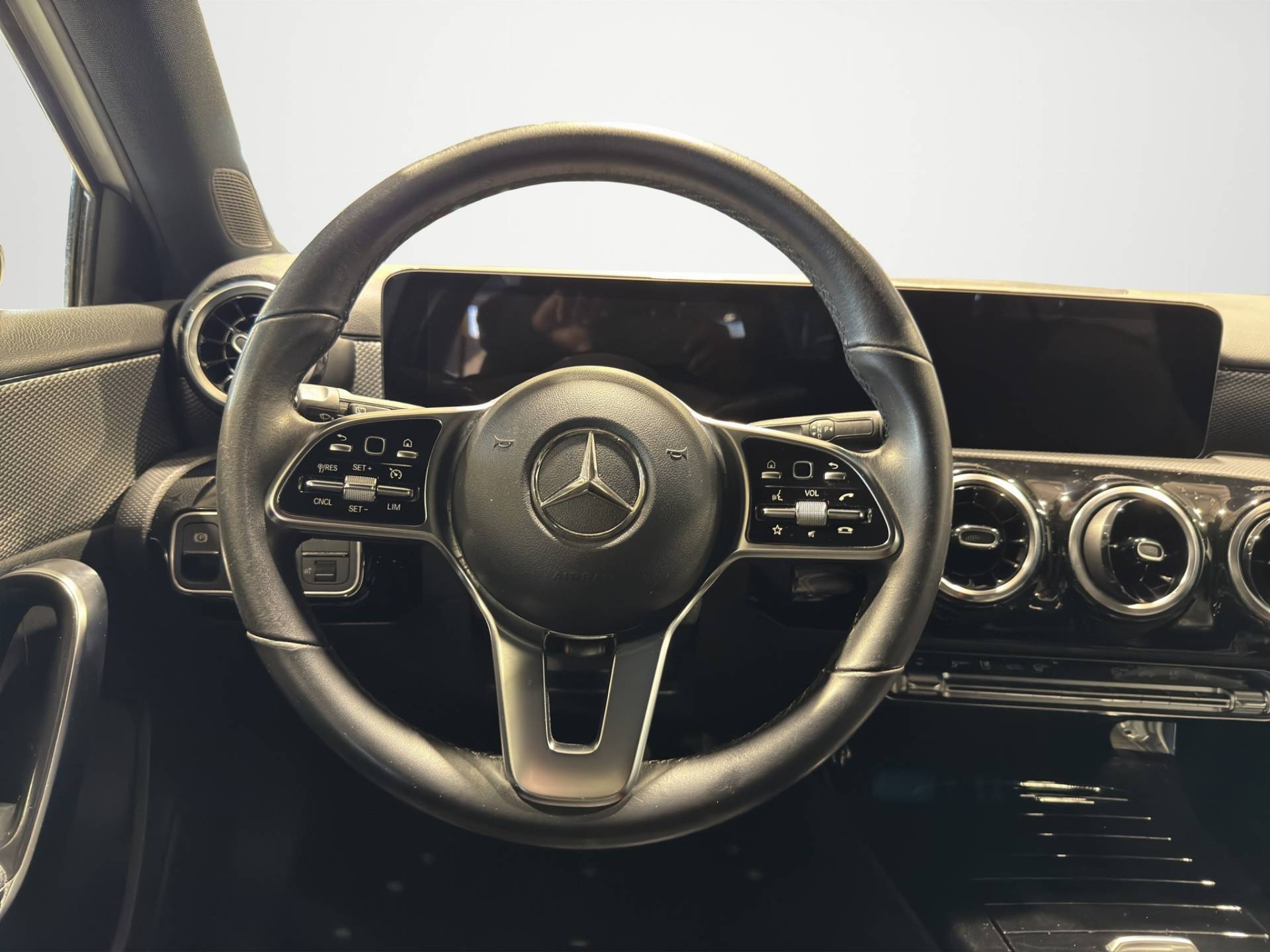 MERCEDES Classe A A 180 d Sport auto usata in pronta consegna - Brandini