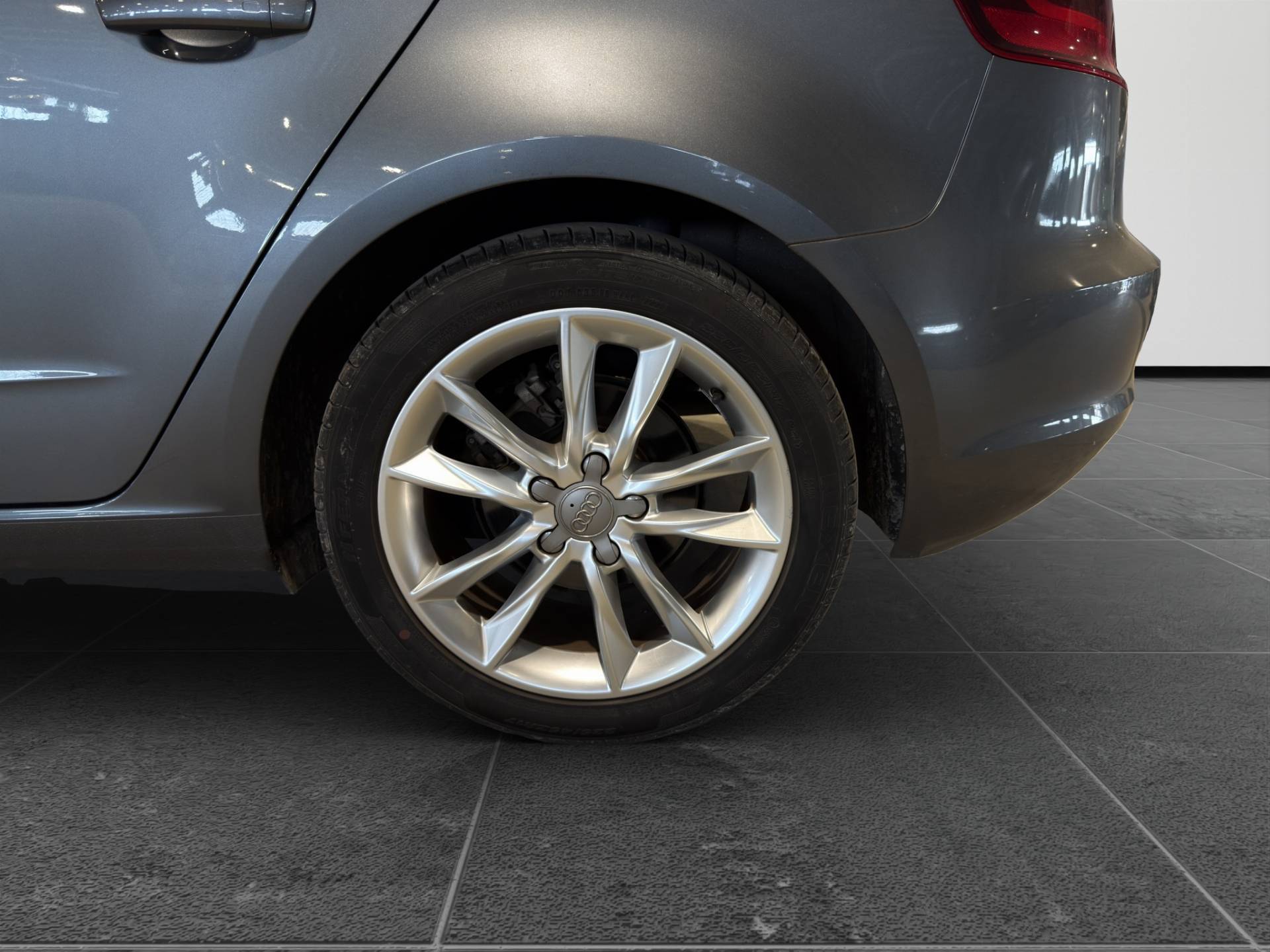 AUDI A3 A3 Sportback 1.2 tfsi Ambition 110cv s-tronic E6 usata in pronta consegna - Brandini