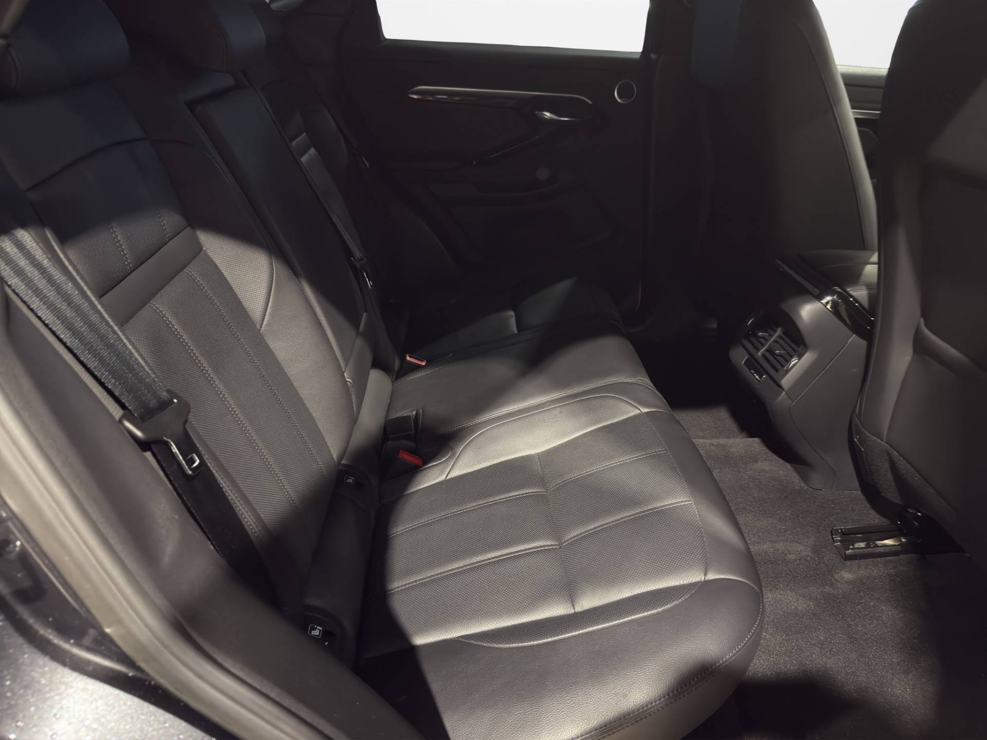 LAND ROVER Range Rover Evoque Evoque 2.0d i4 mhev Dynamic SE awd 163cv auto usata in pronta consegna - Brandini