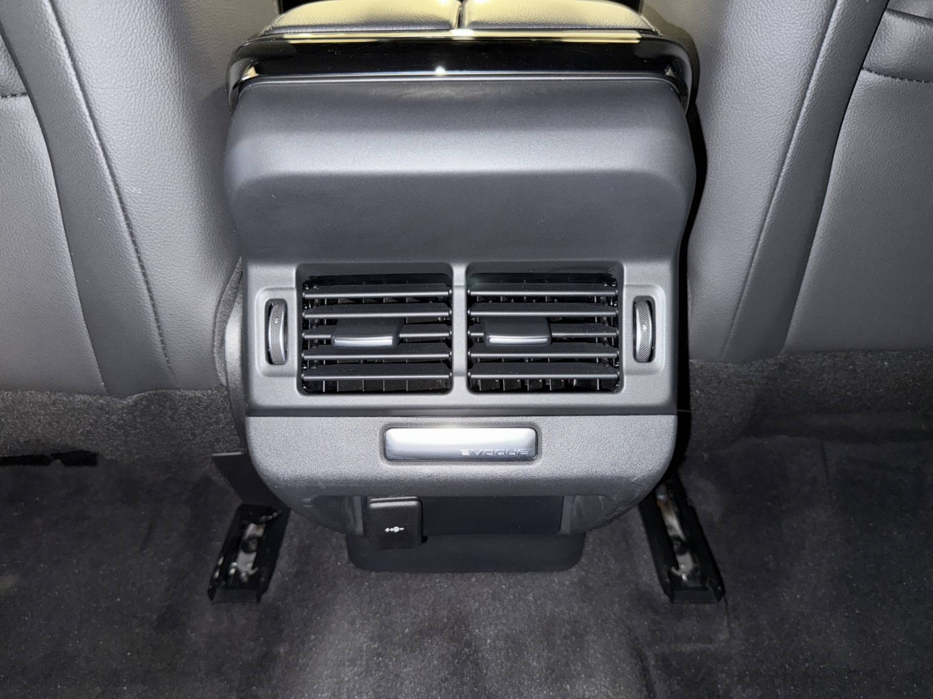 LAND ROVER Range Rover Evoque Evoque 2.0d i4 mhev Dynamic SE awd 163cv auto usata in pronta consegna - Brandini