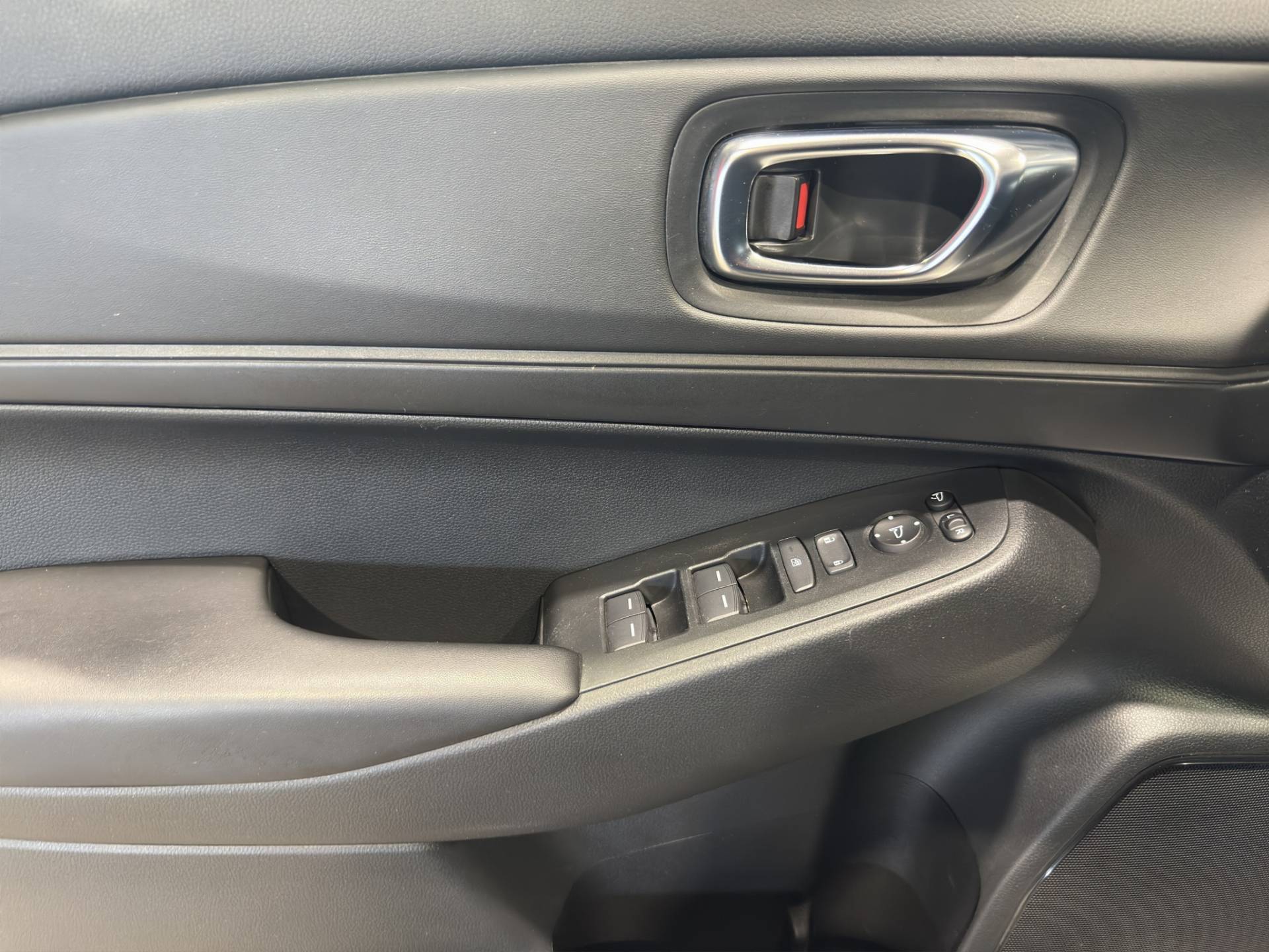 HONDA HR-V HR-V 1.5 hev Elegance ecvt usata in pronta consegna - Brandini