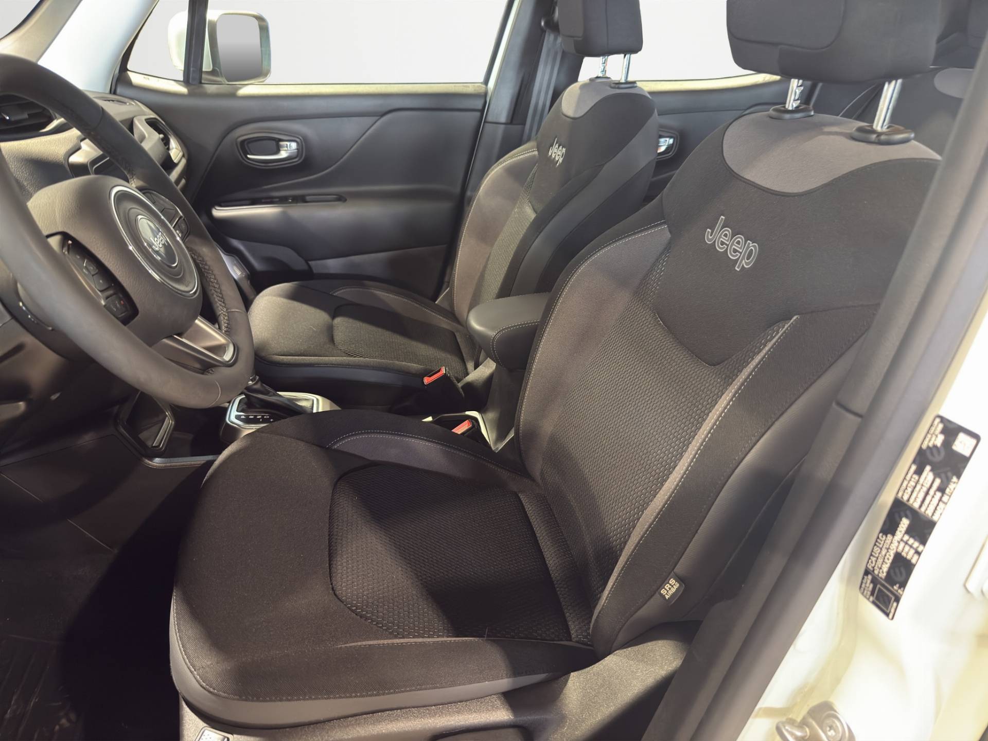 Auto Venduta - JEEP Renegade Renegade 1.5 turbo t4 mhev Limited 2wd 130cv dct usata in pronta consegna - Brandini