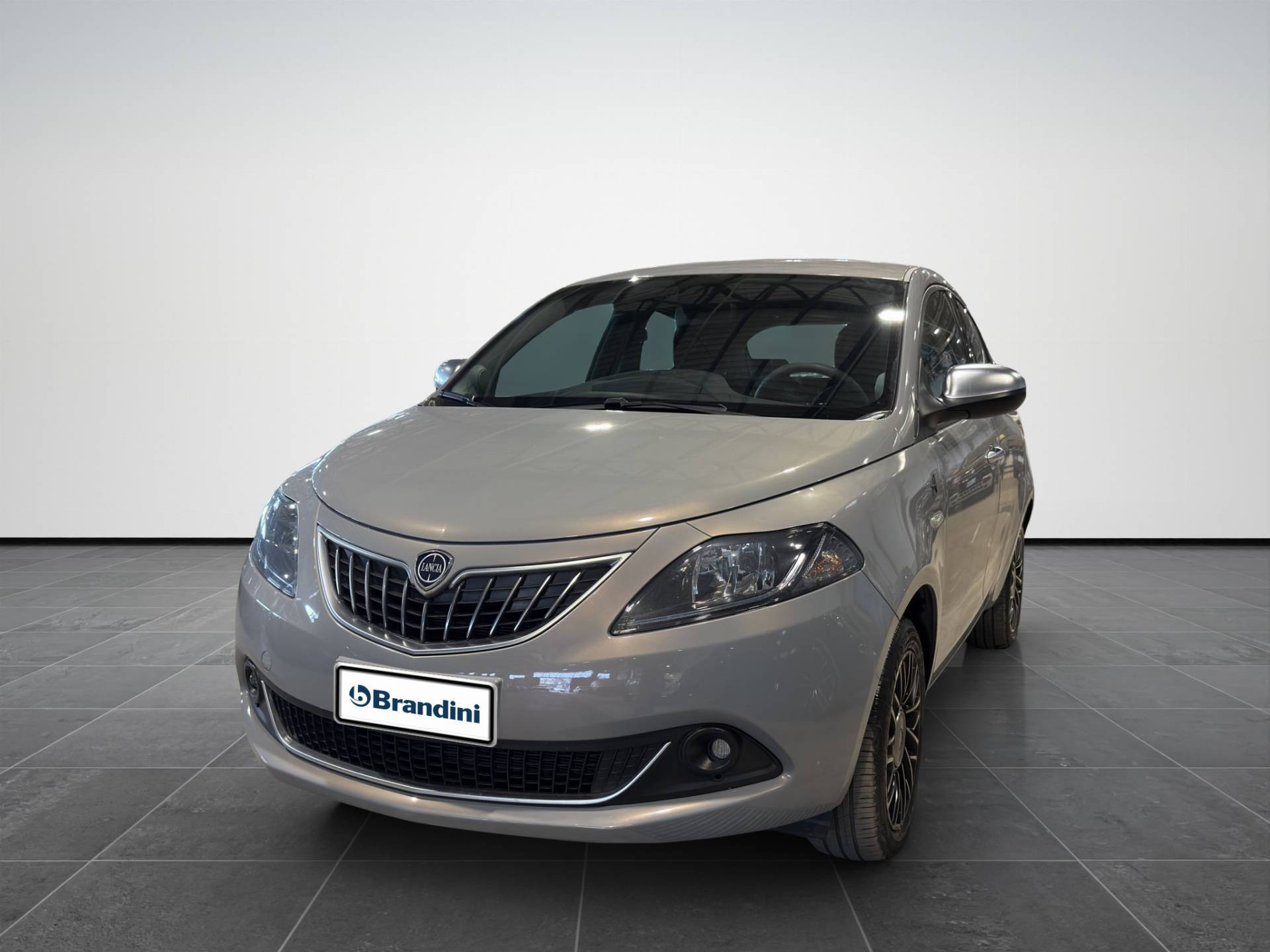 Auto Venduta - LANCIA Ypsilon Ypsilon 1.0 firefly hybrid Alberta Ferretti s&s 70cv usata in pronta consegna - Brandini