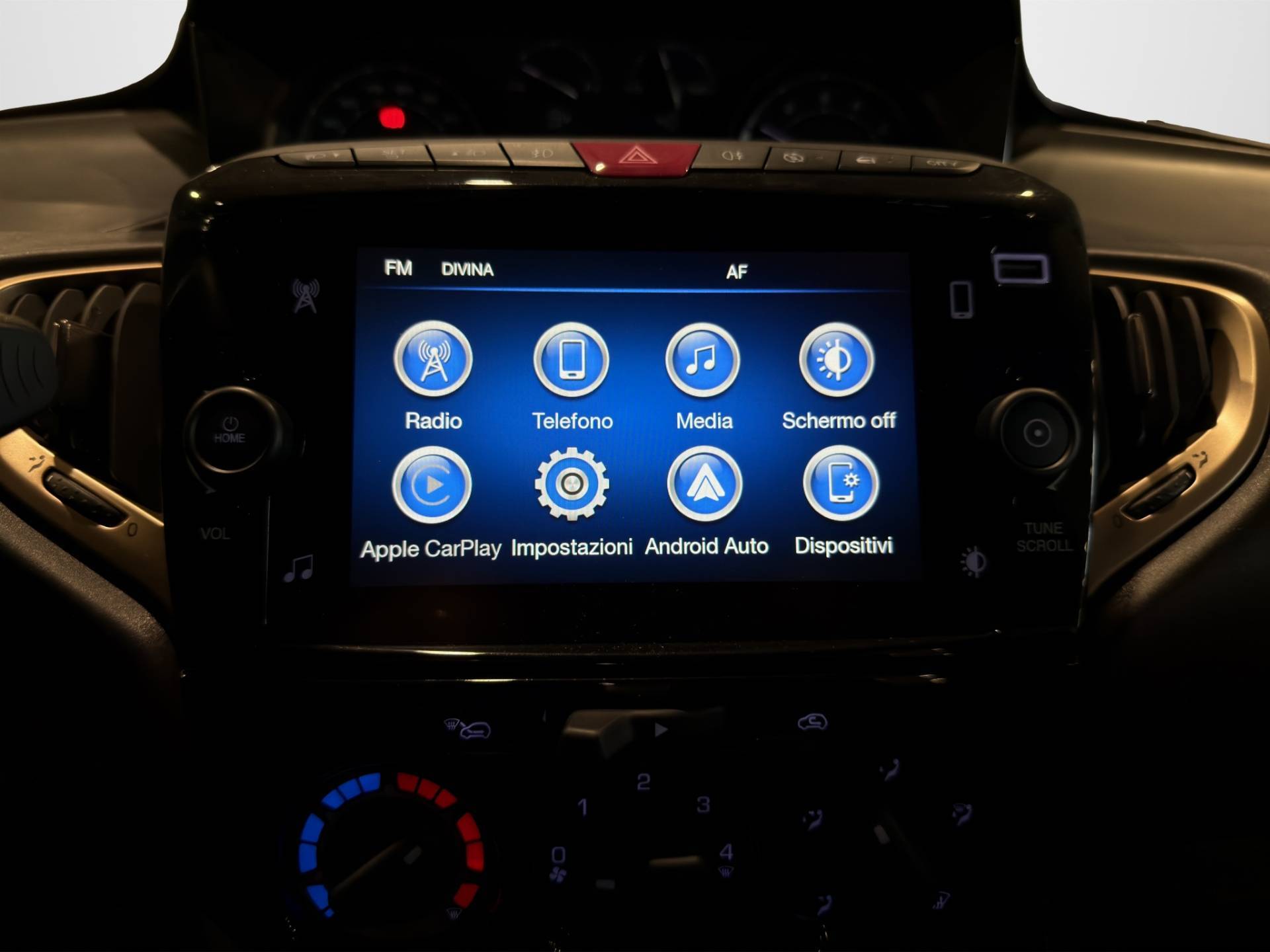 Auto Venduta - LANCIA Ypsilon Ypsilon 1.0 firefly hybrid Alberta Ferretti s&s 70cv usata in pronta consegna - Brandini