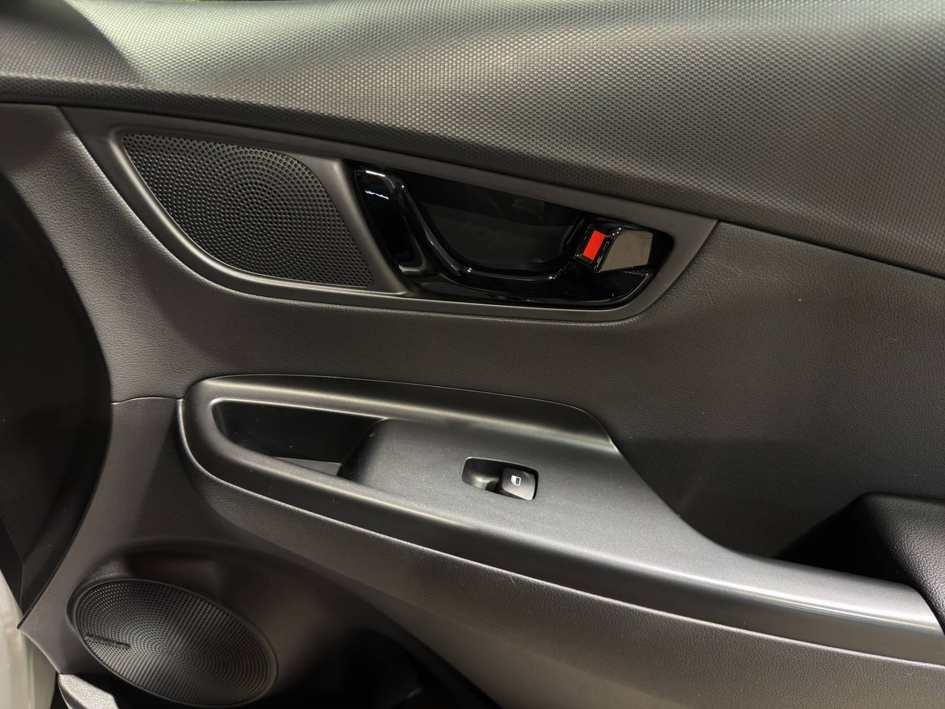 HYUNDAI Kona Kona  1.6 t-gdi 4WD DCT Xpossible usata in pronta consegna - Brandini