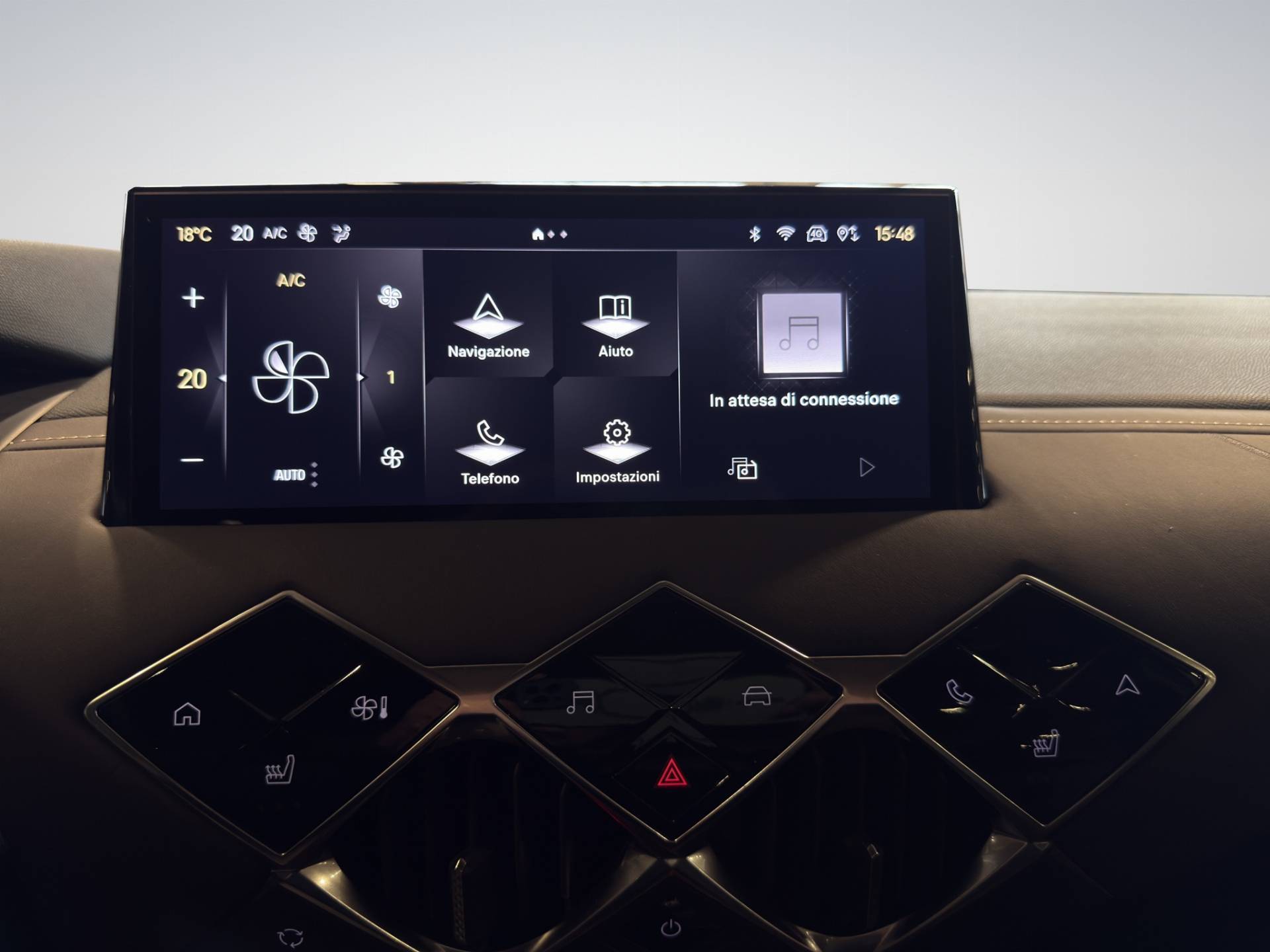 DS DS 3 DS3 1.2 hybrid Antoine de Saint Exupery 136cv auto usata in pronta consegna - Brandini