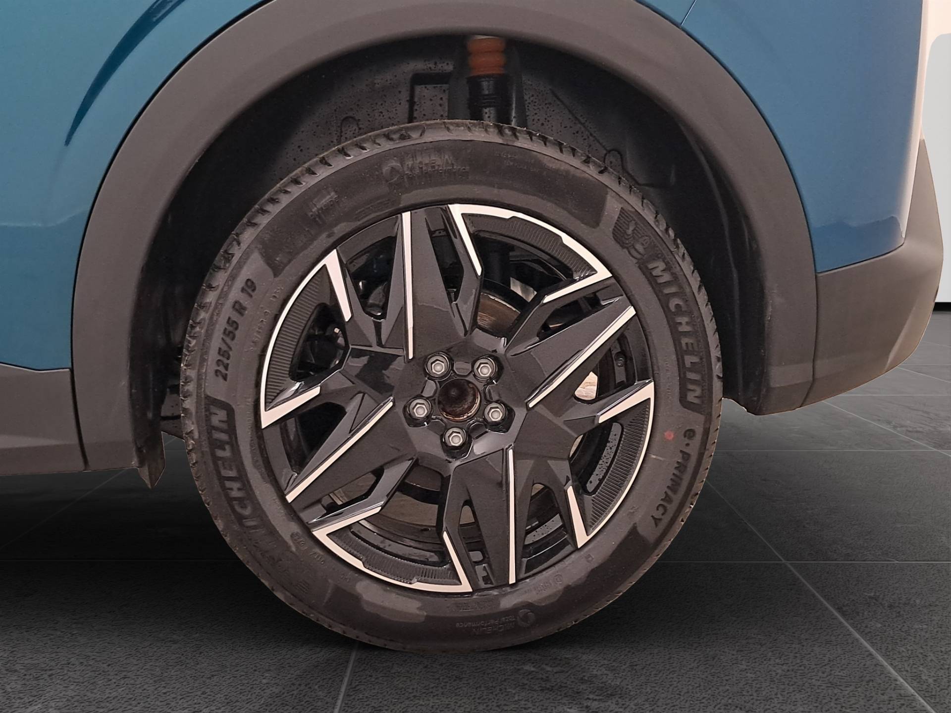 Auto Venduta - PEUGEOT 3008 3008 1.2 hybrid Allure 136cv e-dcs6 usata in pronta consegna - Brandini