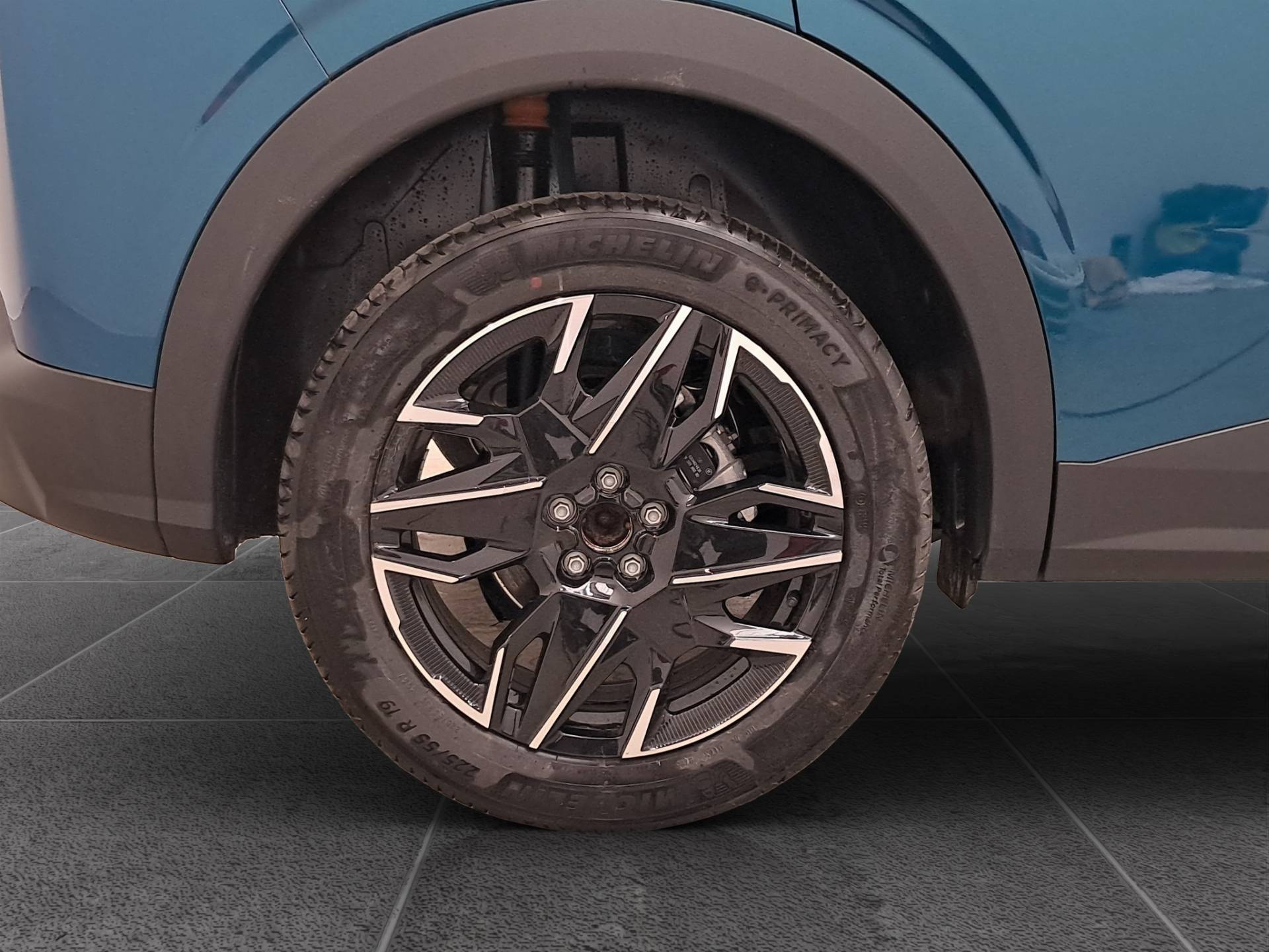 Auto Venduta - PEUGEOT 3008 3008 1.2 hybrid Allure 136cv e-dcs6 usata in pronta consegna - Brandini