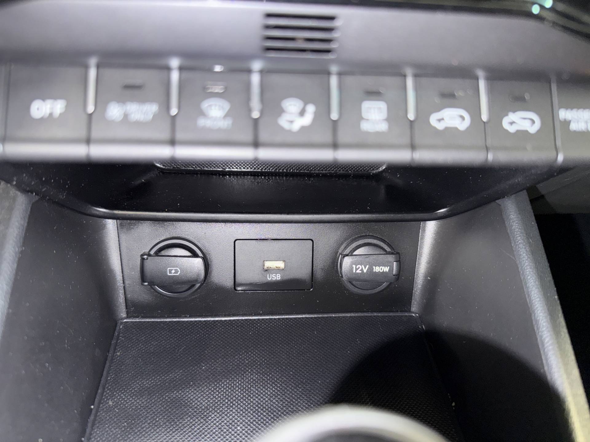 HYUNDAI Kona Kona 1.6 gdi hev Xline 2wd 141cv dct usata in pronta consegna - Brandini