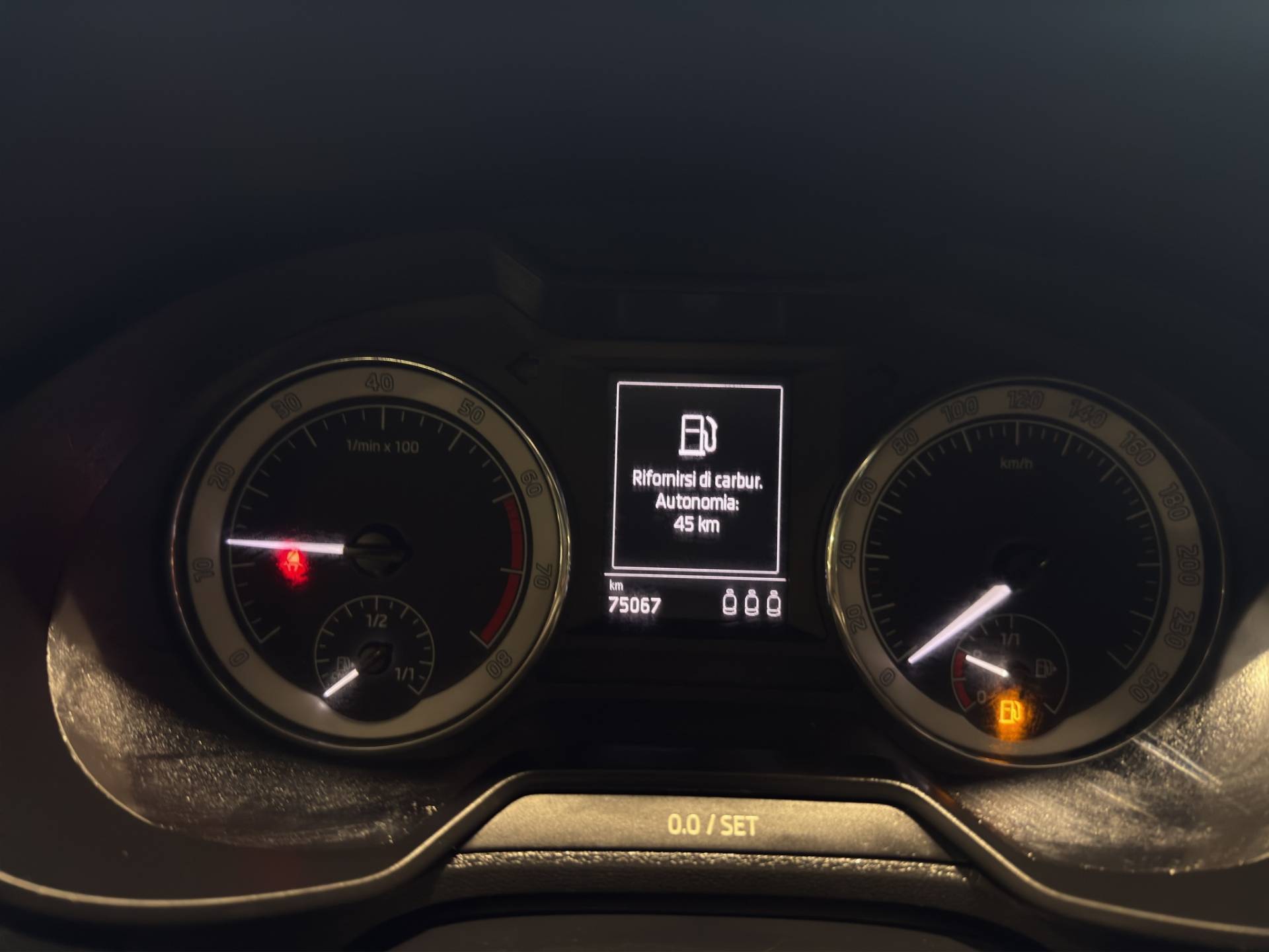 SKODA Octavia Octavia Wagon 1.5 g-tec Executive 130cv dsg usata in pronta consegna - Brandini