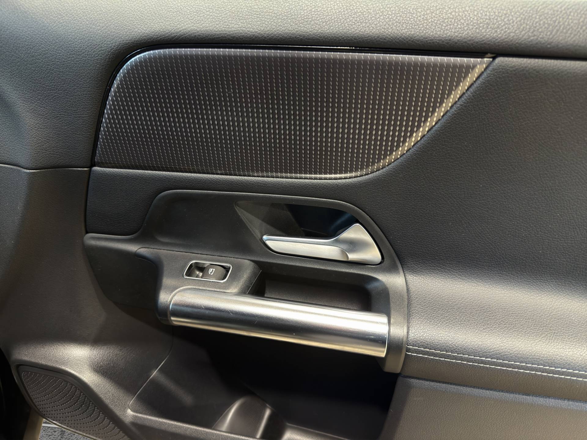 MERCEDES GLA GLA 180 d Sport Plus auto usata in pronta consegna - Brandini