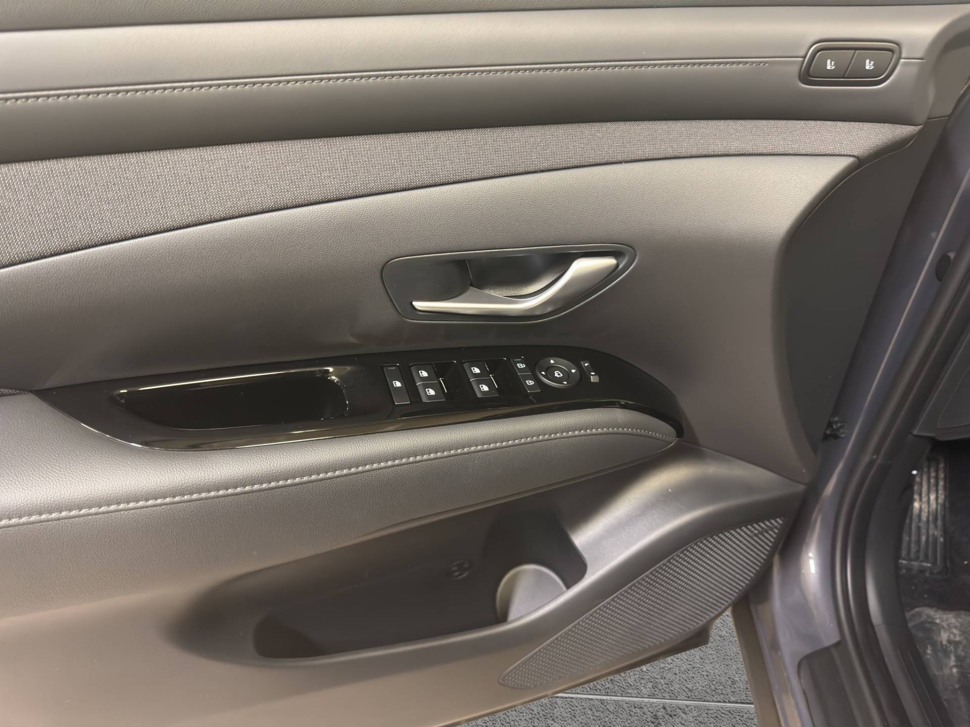 Auto Venduta - HYUNDAI Tucson TUCSON PE 1.6 HEV AT 4WD Exellence +LP+PP usata in pronta consegna - Brandini