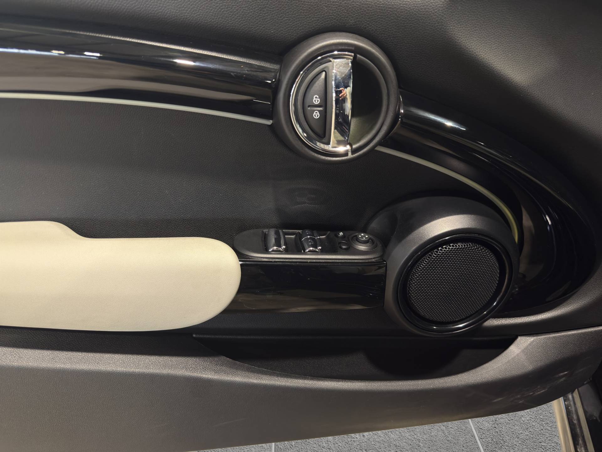 MINI Mini Mini Cabrio 2.0 JCW JCW auto usata in pronta consegna - Brandini