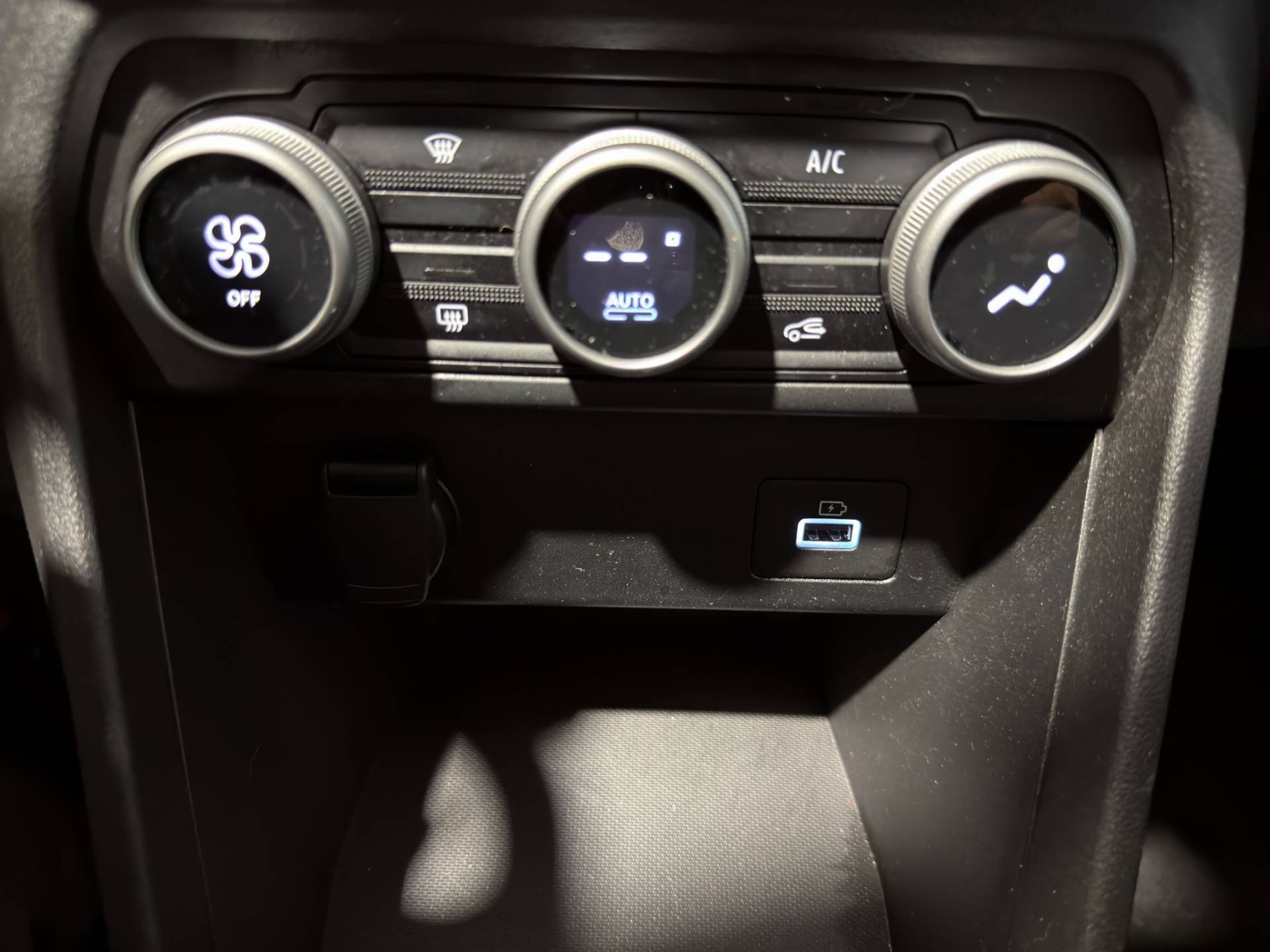 Auto Venduta - DACIA Sandero Sandero Streetway 1.0 tce Comfort Eco-g 100cv 5 marce usata in pronta consegna - Brandini