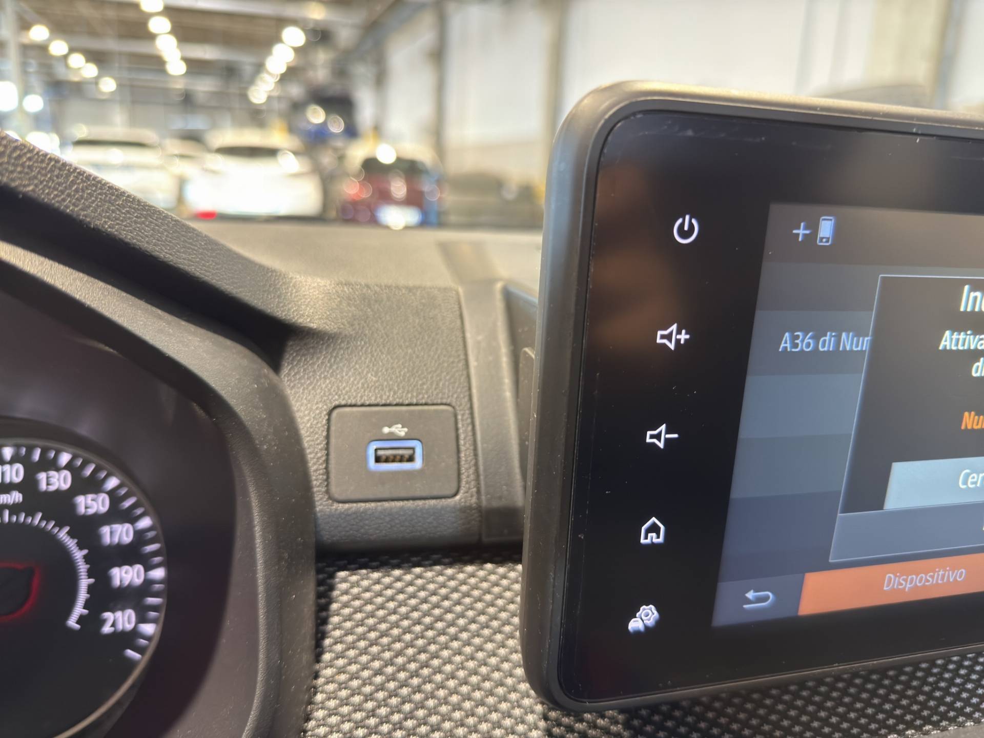 Auto Venduta - DACIA Sandero Sandero Streetway 1.0 tce Comfort Eco-g 100cv 5 marce usata in pronta consegna - Brandini