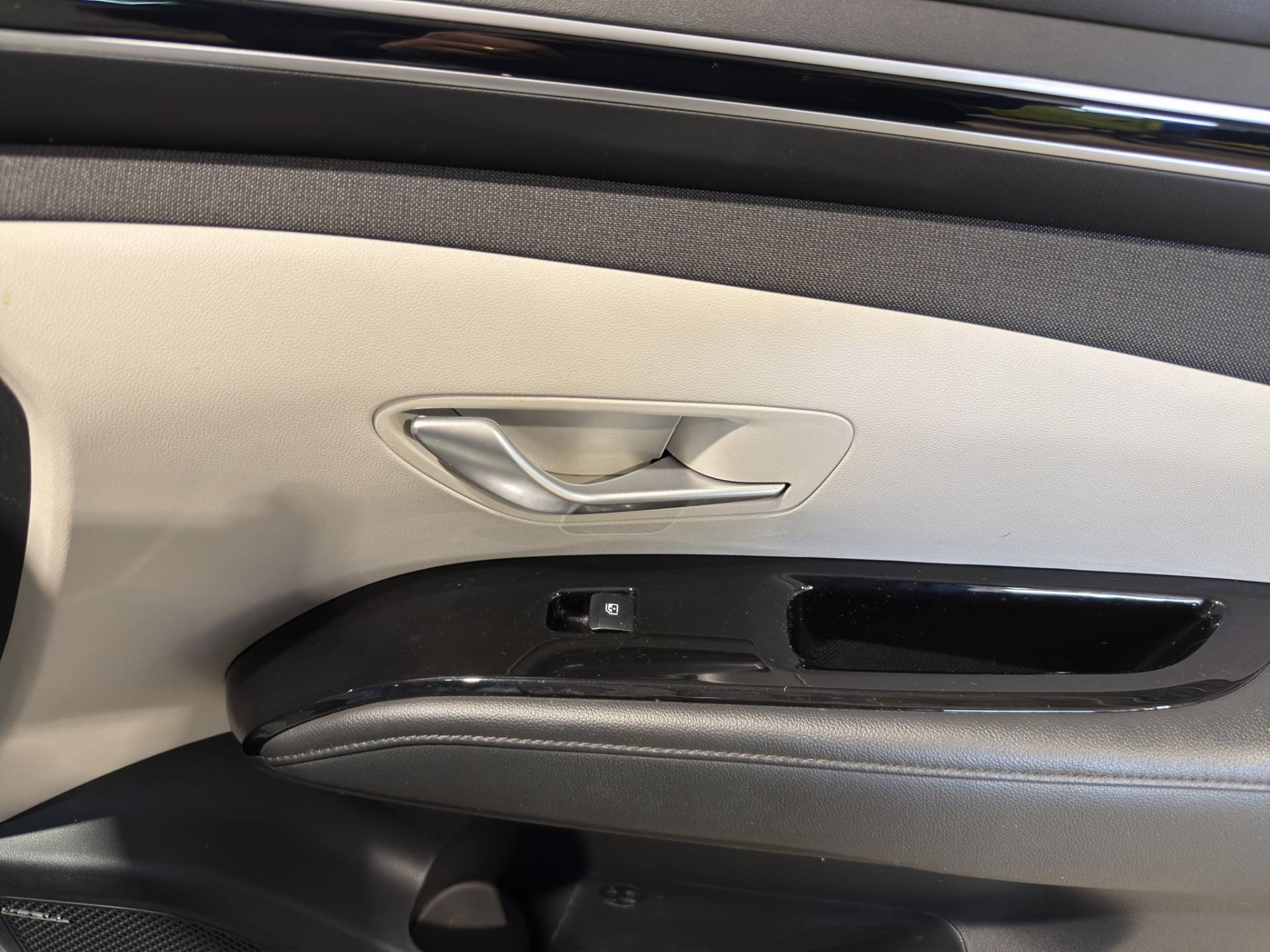Auto Venduta - HYUNDAI Tucson Tucson 1.6 hev Exellence 4wd auto usata in pronta consegna - Brandini