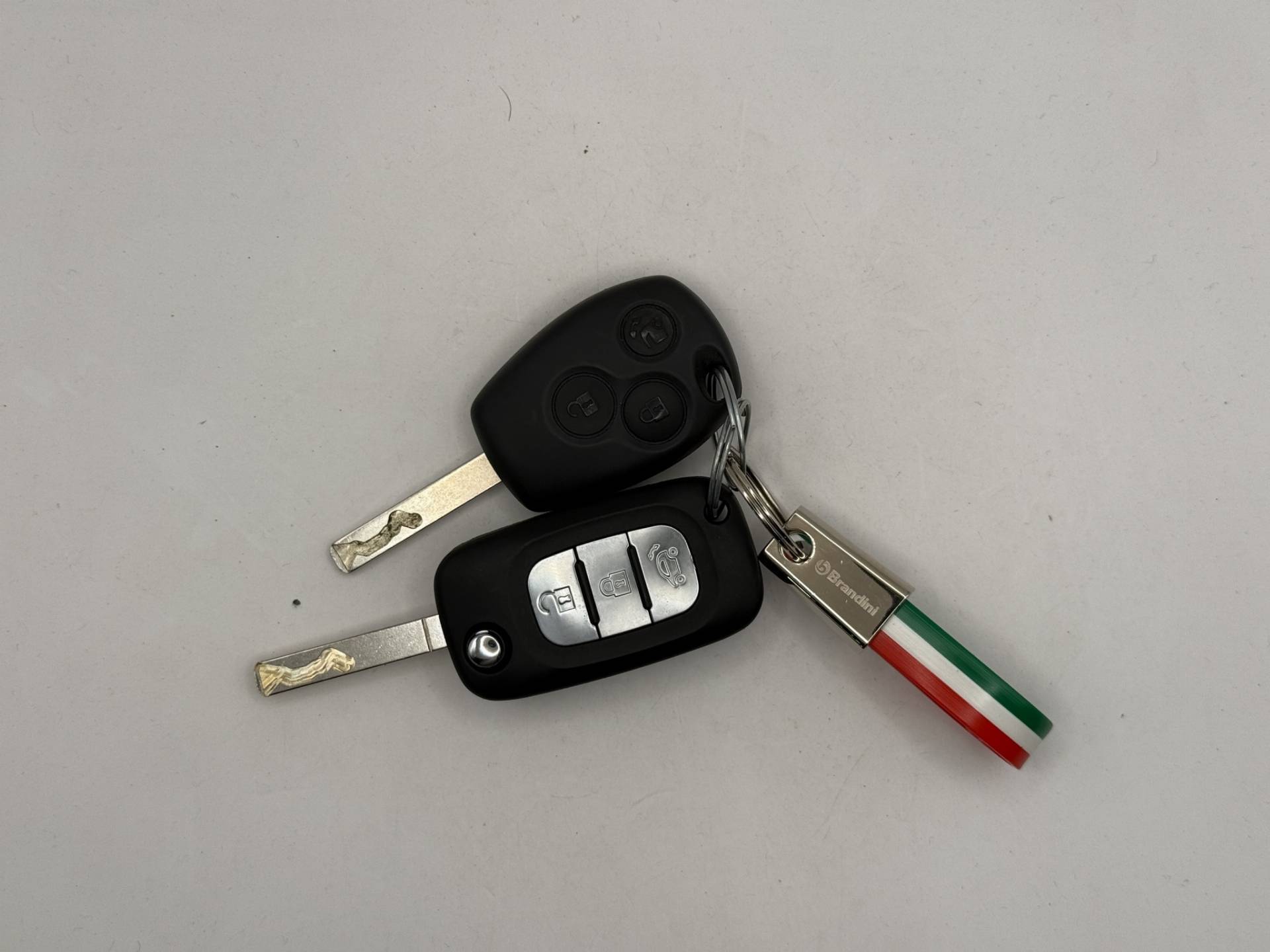 Auto Venduta - SMART Fortwo Fortwo 1.0 Passion 71cv twinamic my18 usata in pronta consegna - Brandini